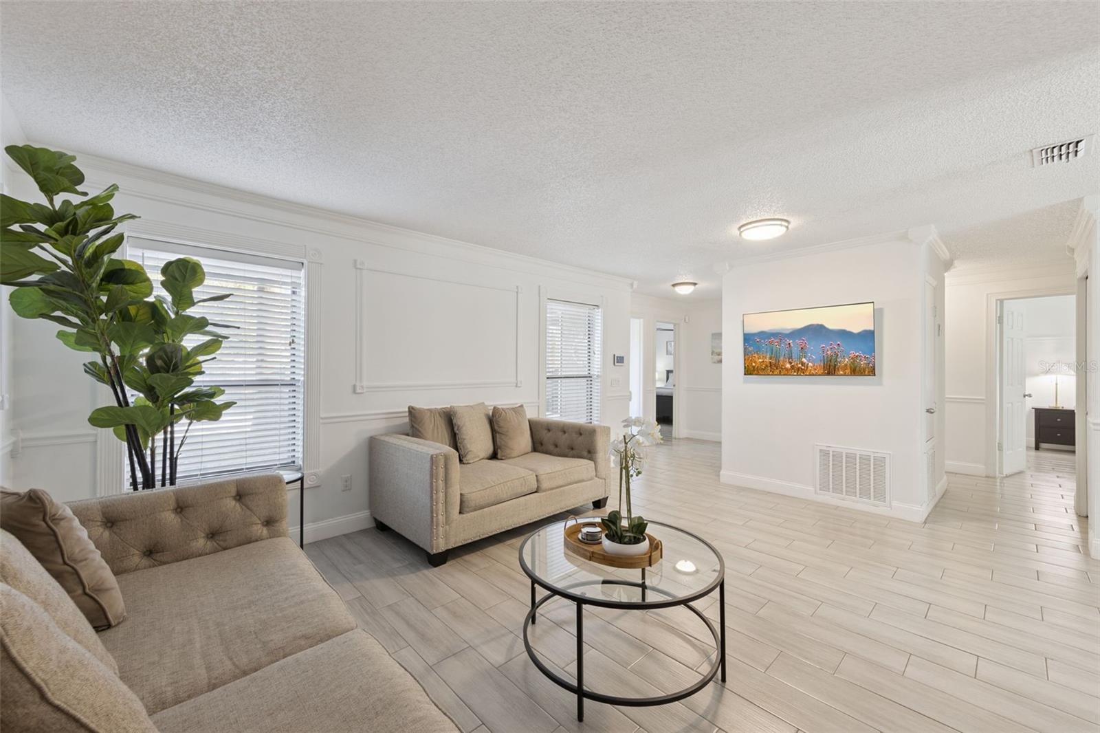 Image 5 of 31 For 7608 Govern Boulevard