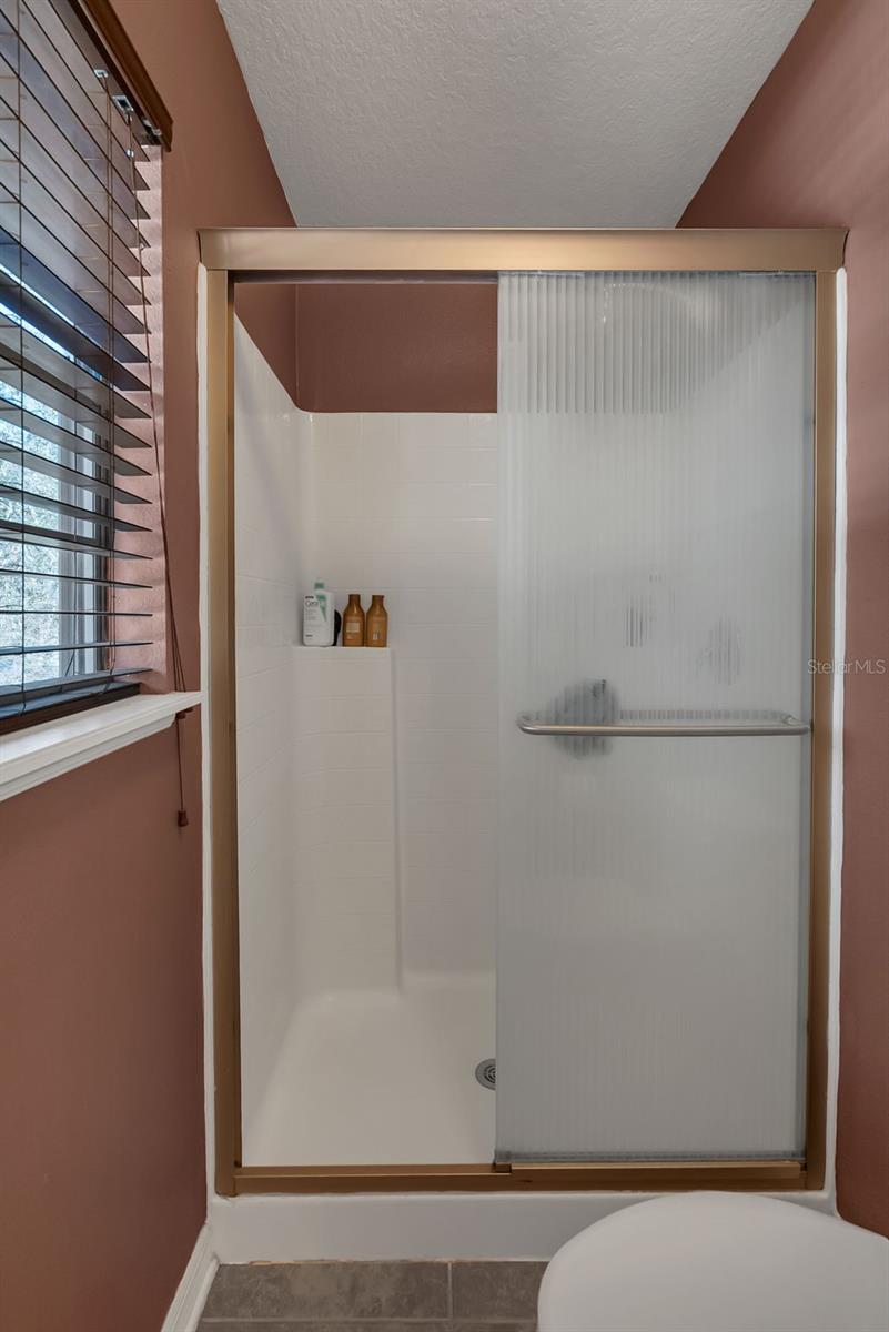 Image 22 of 31 For 1600 Daybreak Drive