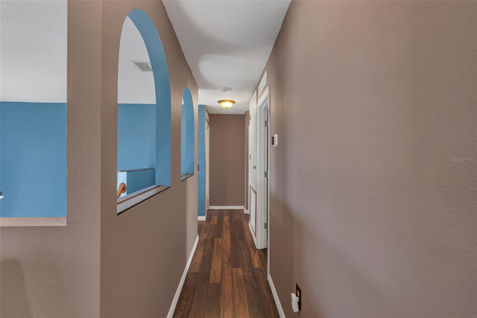 Image 26 of 31 For 1600 Daybreak Drive