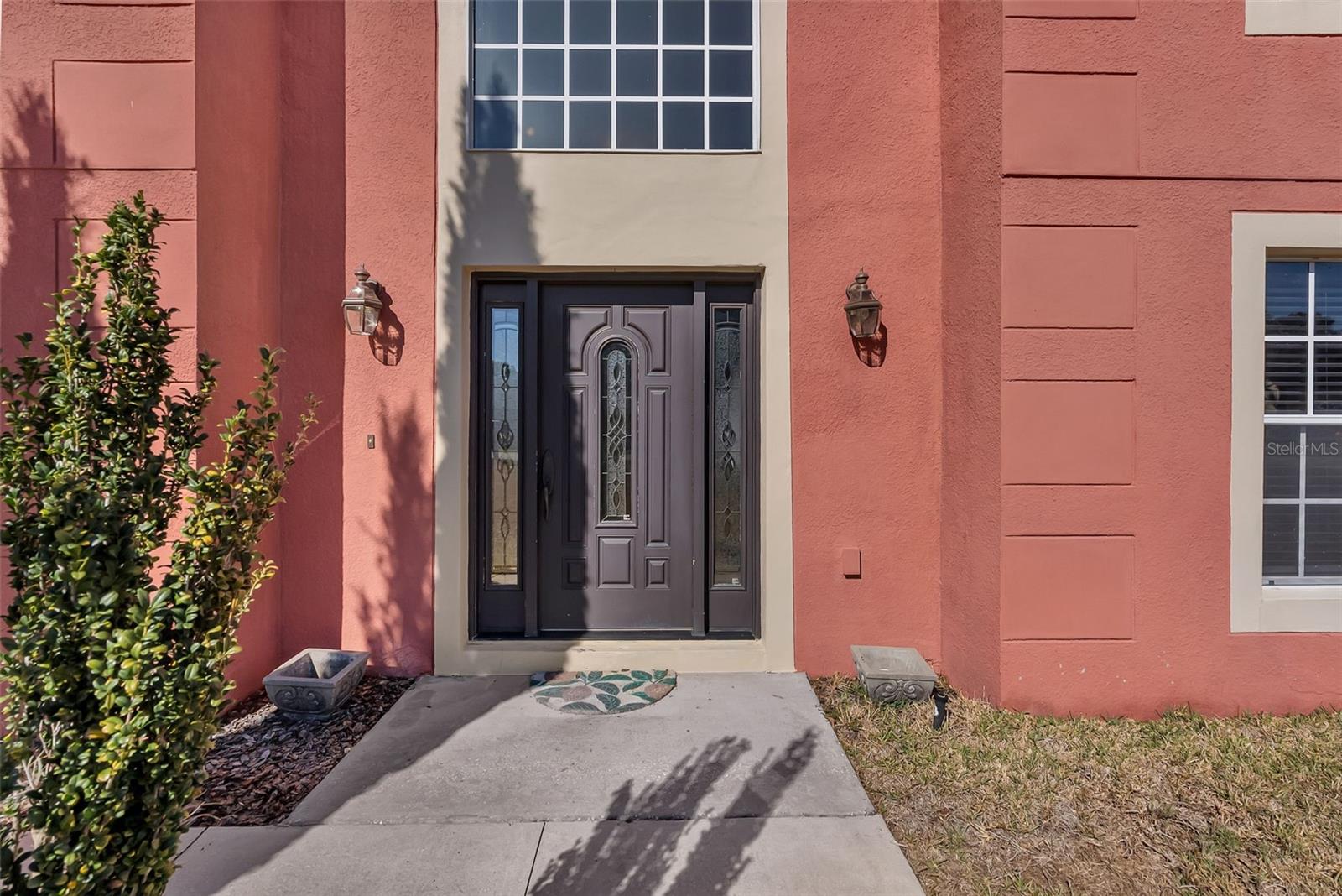 Image 4 of 31 For 1600 Daybreak Drive