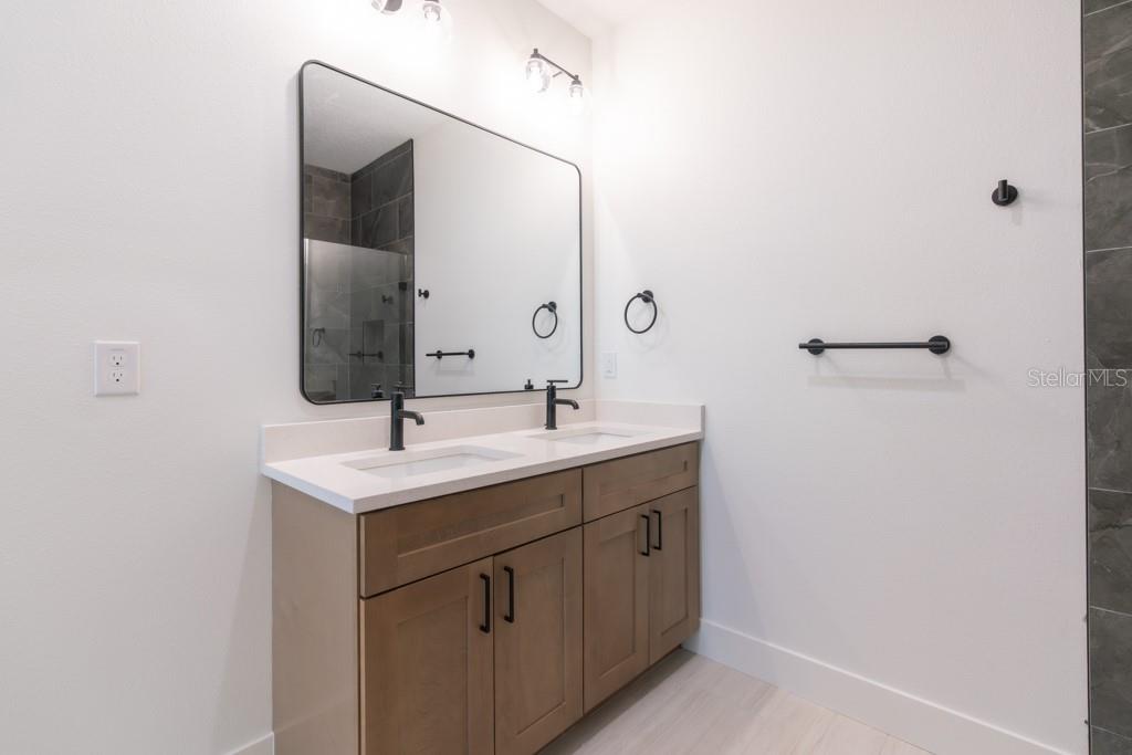 Image 27 of 32 For 40 12th Street