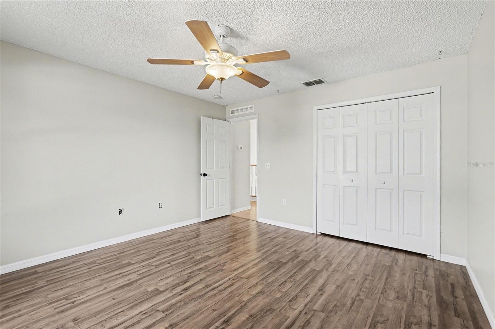 Image 29 of 43 For 194 Abalone Road Nw