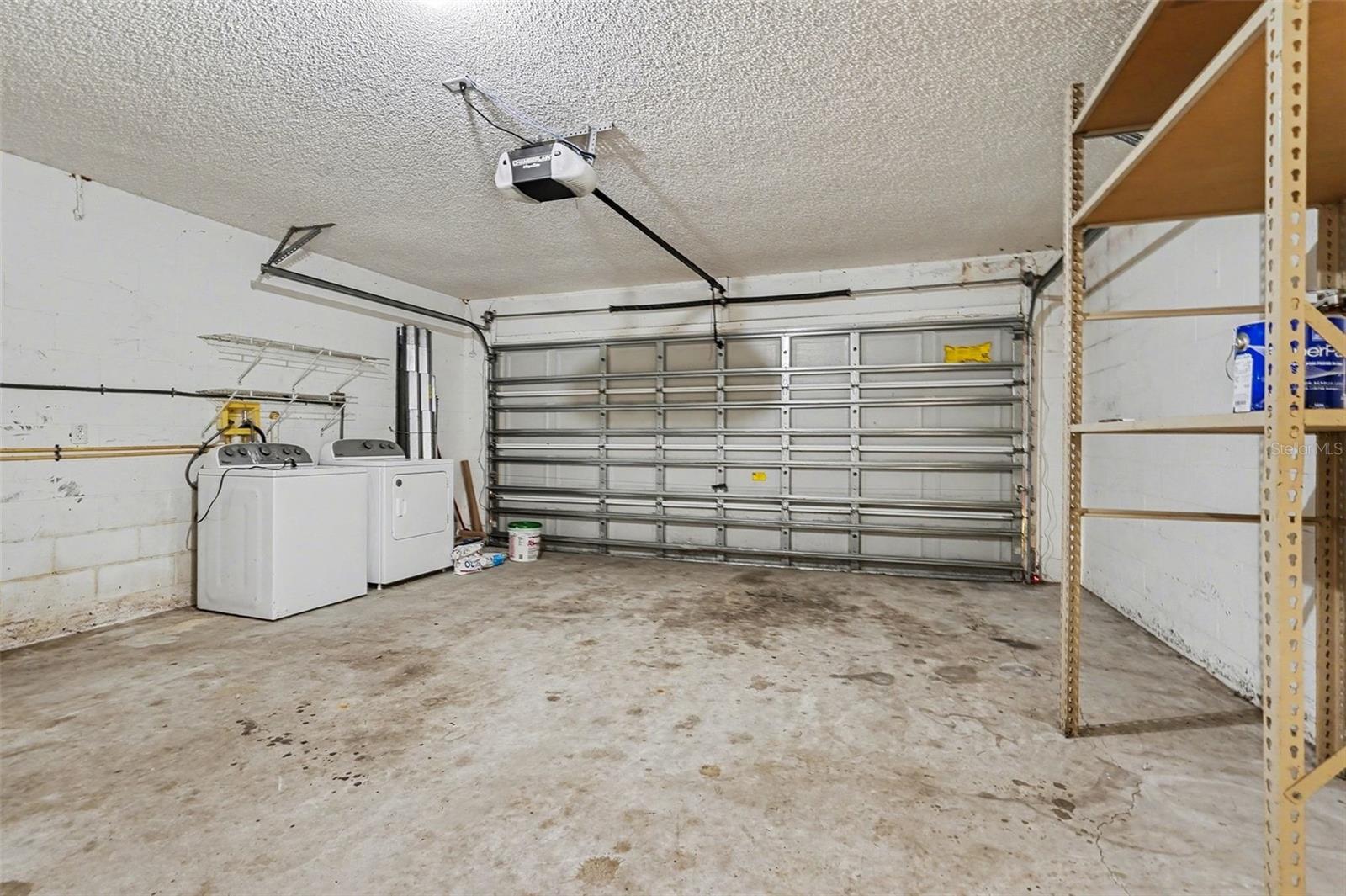 Image 38 of 43 For 194 Abalone Road Nw