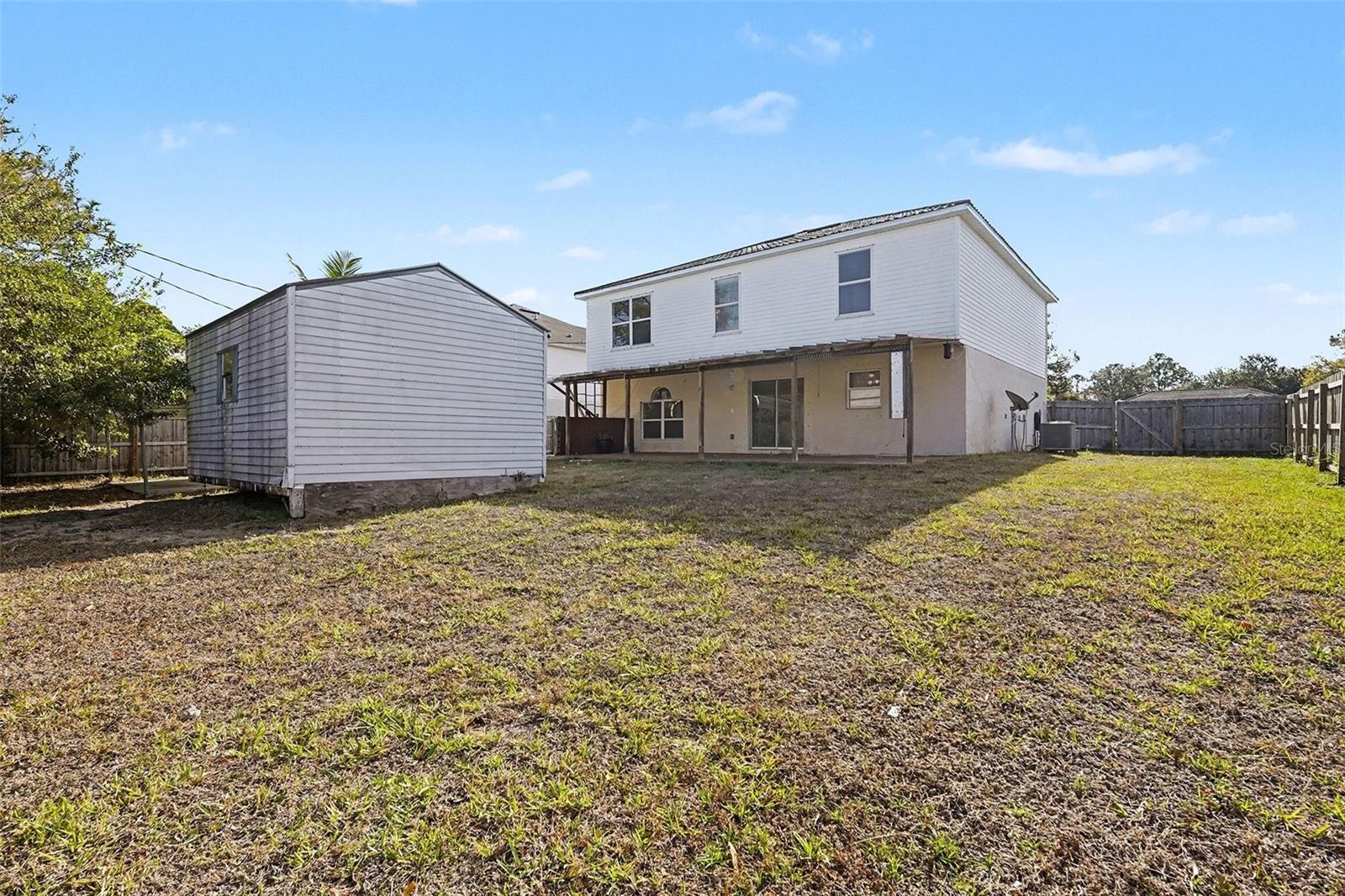 Image 40 of 43 For 194 Abalone Road Nw