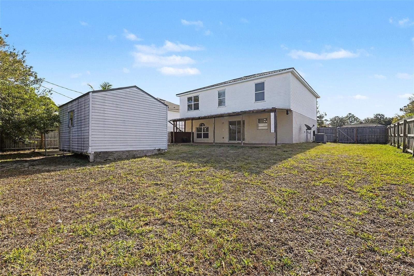 Image 41 of 43 For 194 Abalone Road Nw