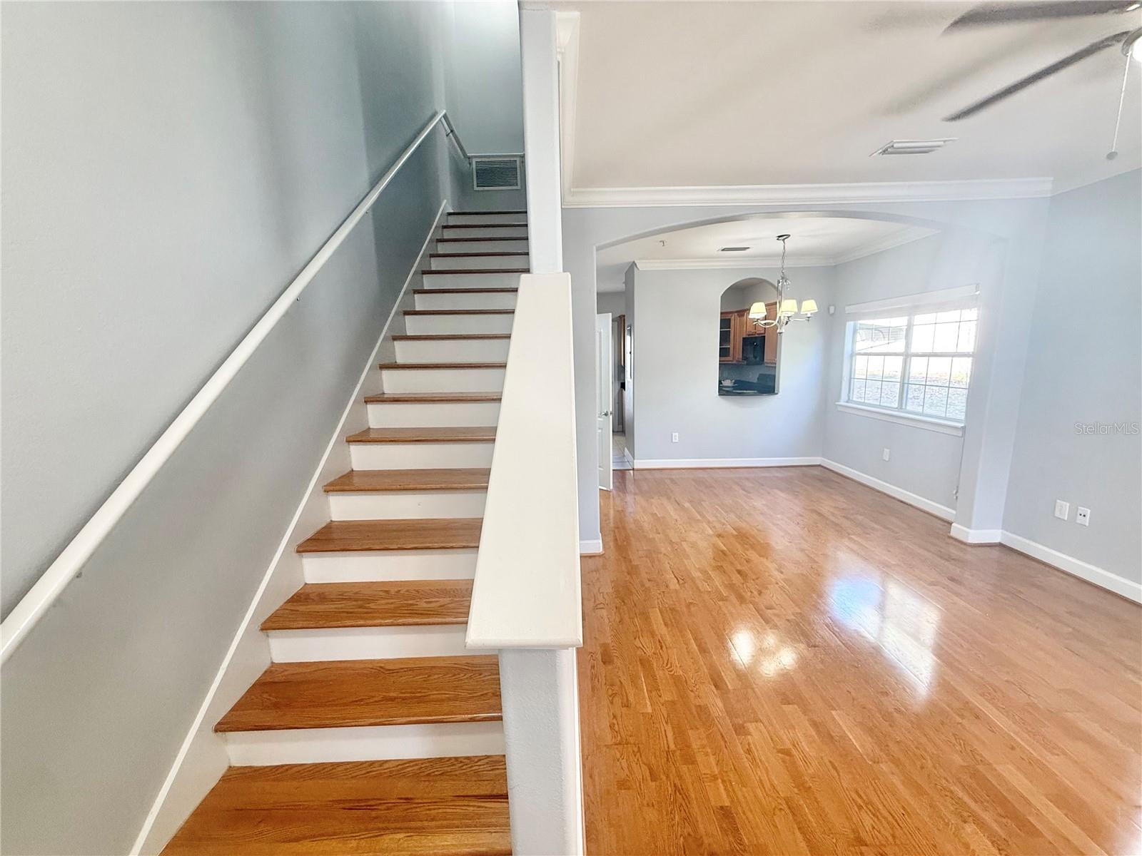 Image 15 of 31 For 307 New Hampshire Street 6