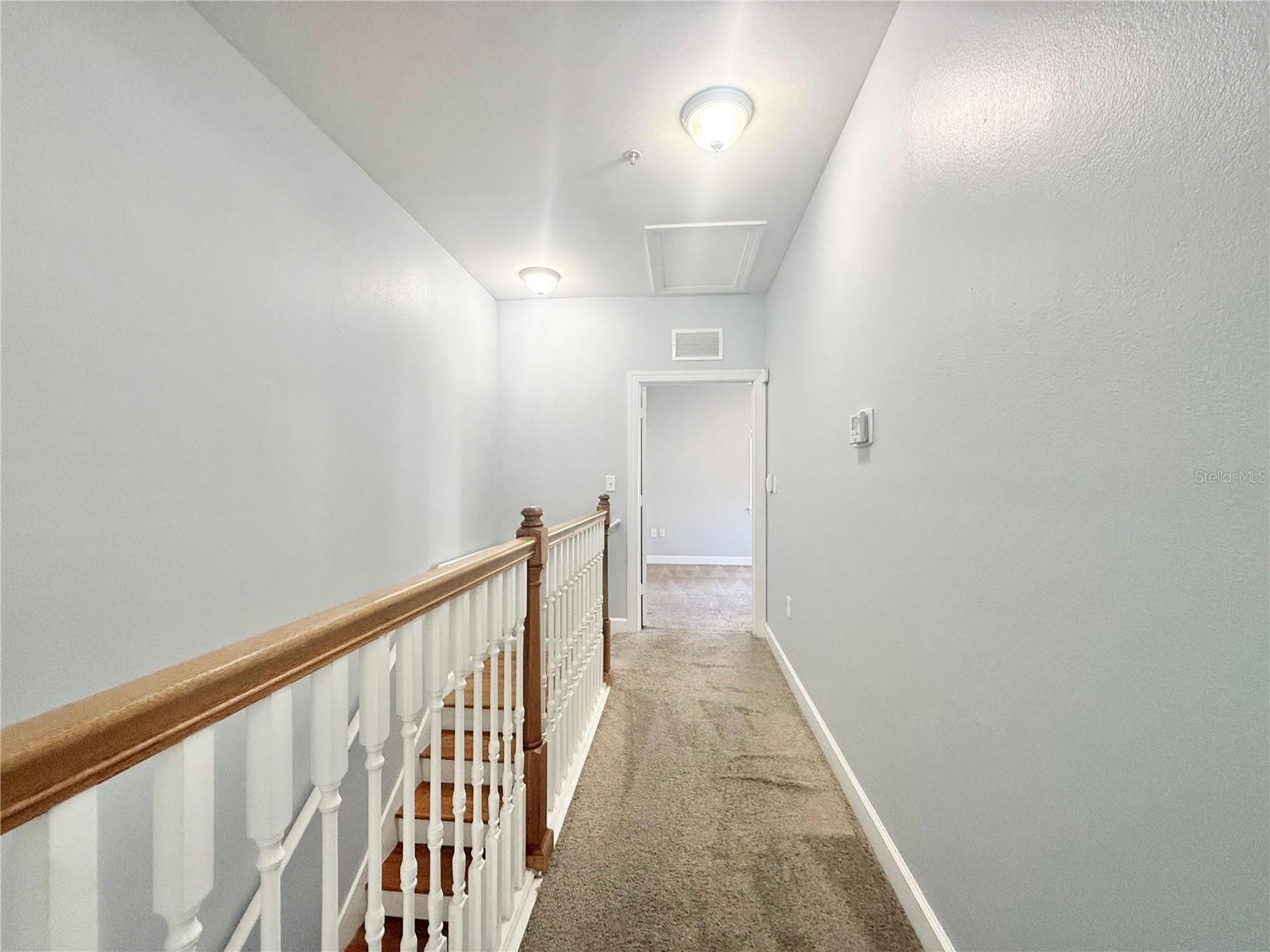 Image 16 of 31 For 307 New Hampshire Street 6