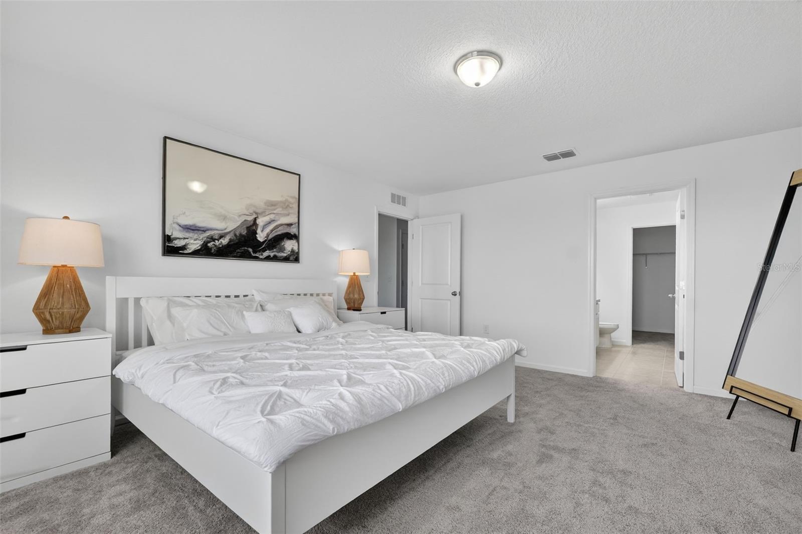 Image 32 of 71 For 1691 Bear Mountain Lane