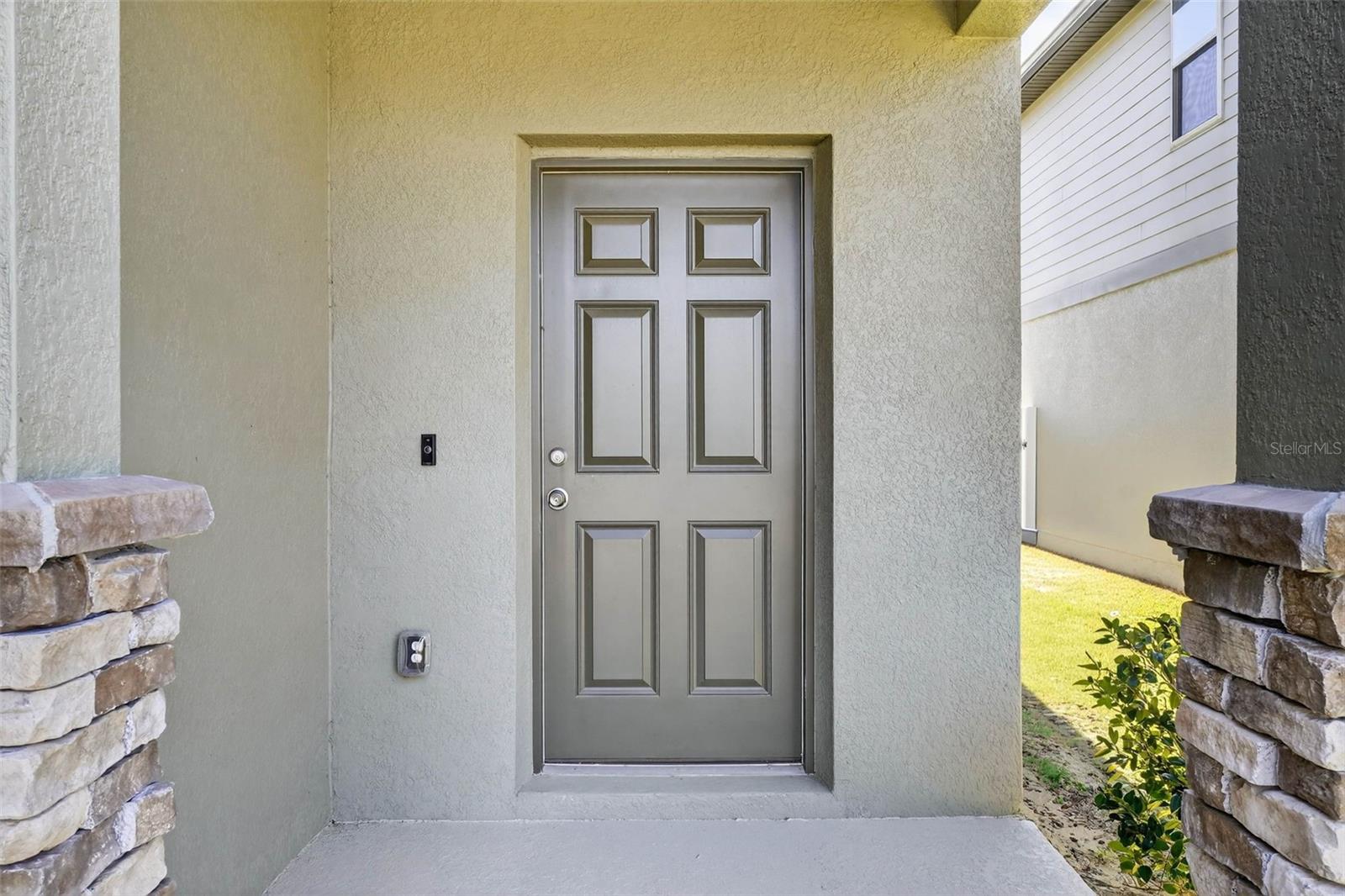 Image 4 of 71 For 1691 Bear Mountain Lane