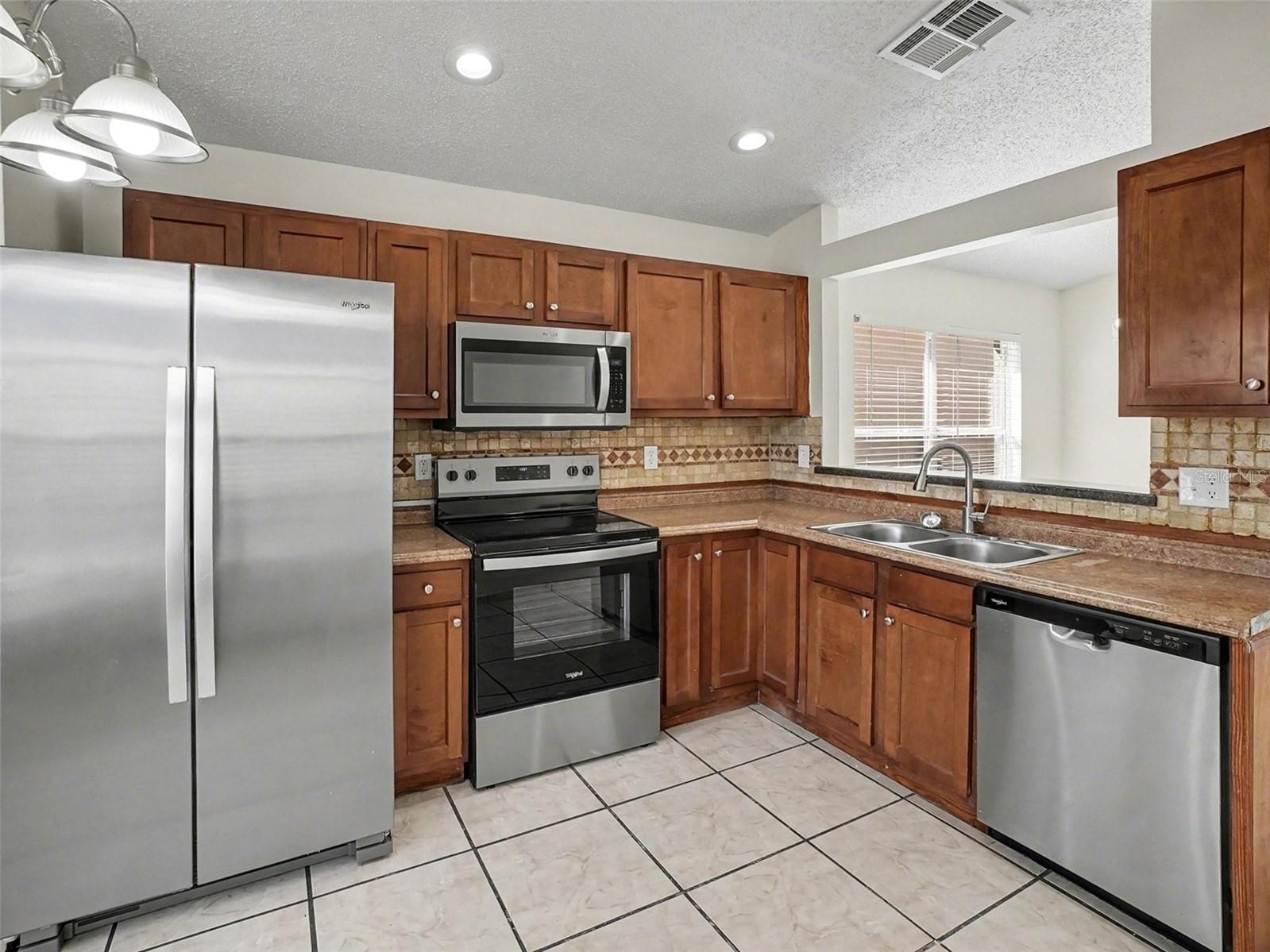 Image 6 of 15 For 4232 Pacifica Drive