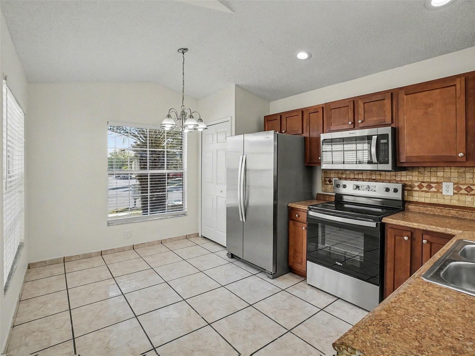 Image 7 of 15 For 4232 Pacifica Drive