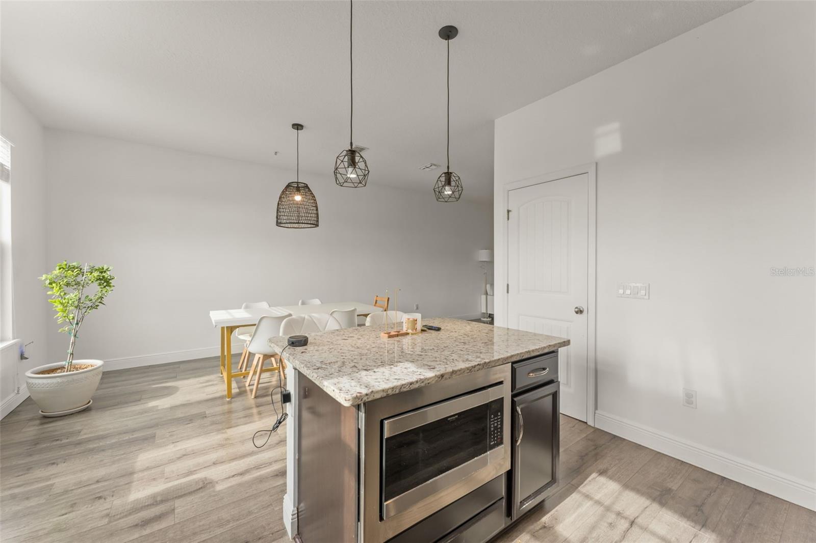 Image 19 of 42 For 10814 Sunset Ridge Lane