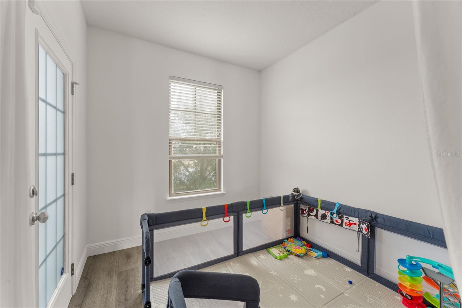 Image 20 of 42 For 10814 Sunset Ridge Lane