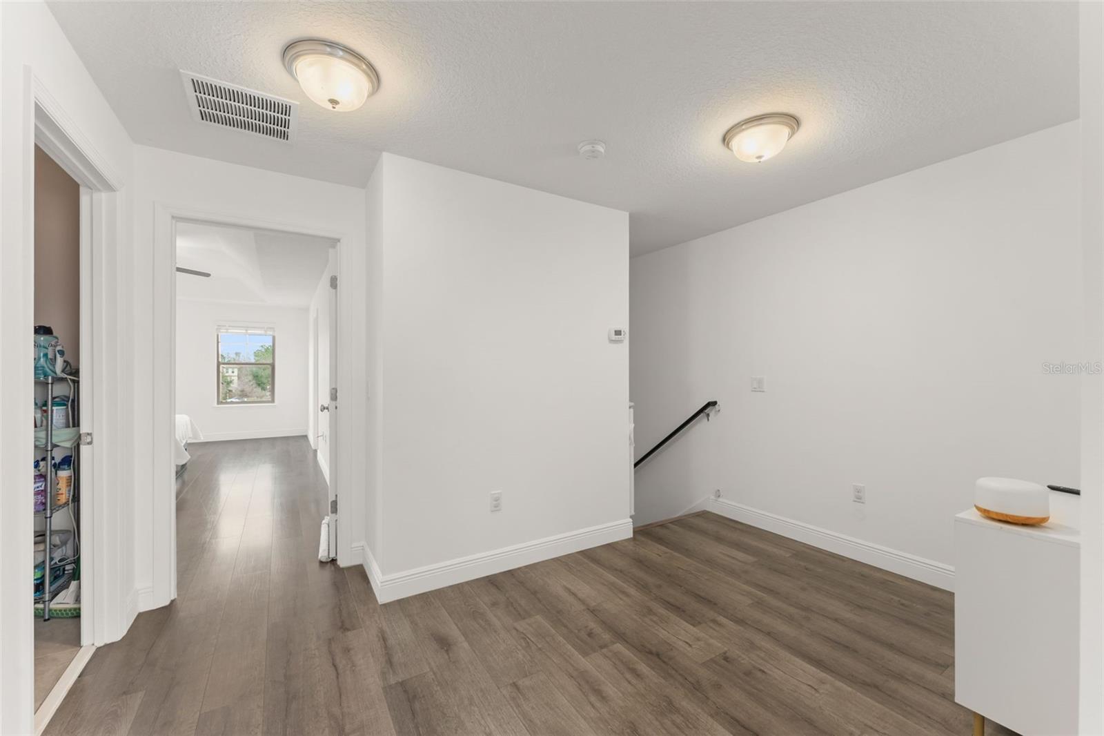 Image 24 of 42 For 10814 Sunset Ridge Lane