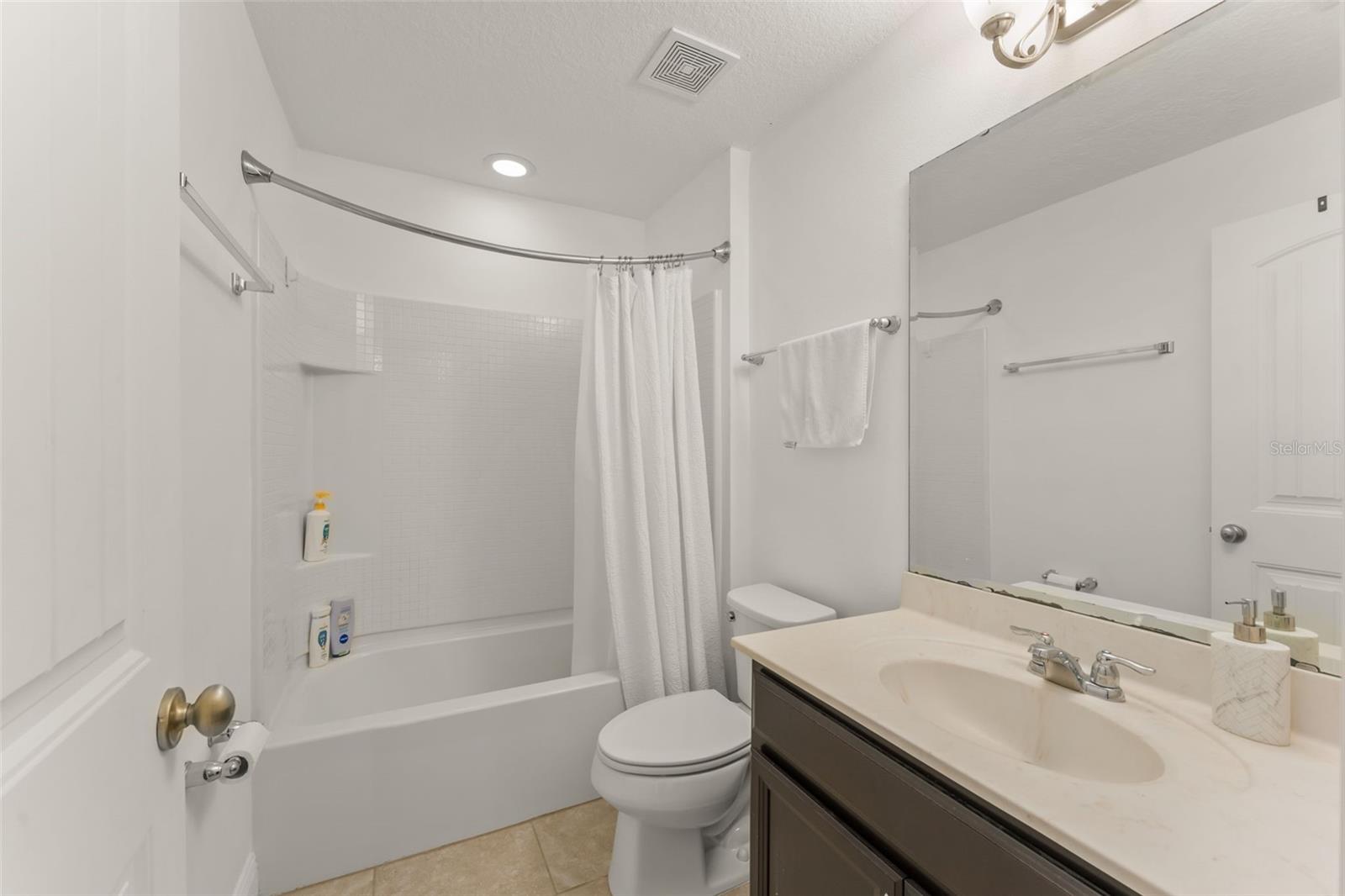 Image 25 of 42 For 10814 Sunset Ridge Lane