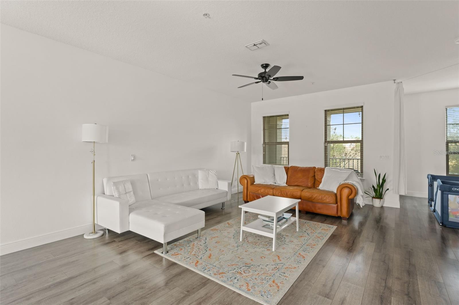 Image 7 of 42 For 10814 Sunset Ridge Lane