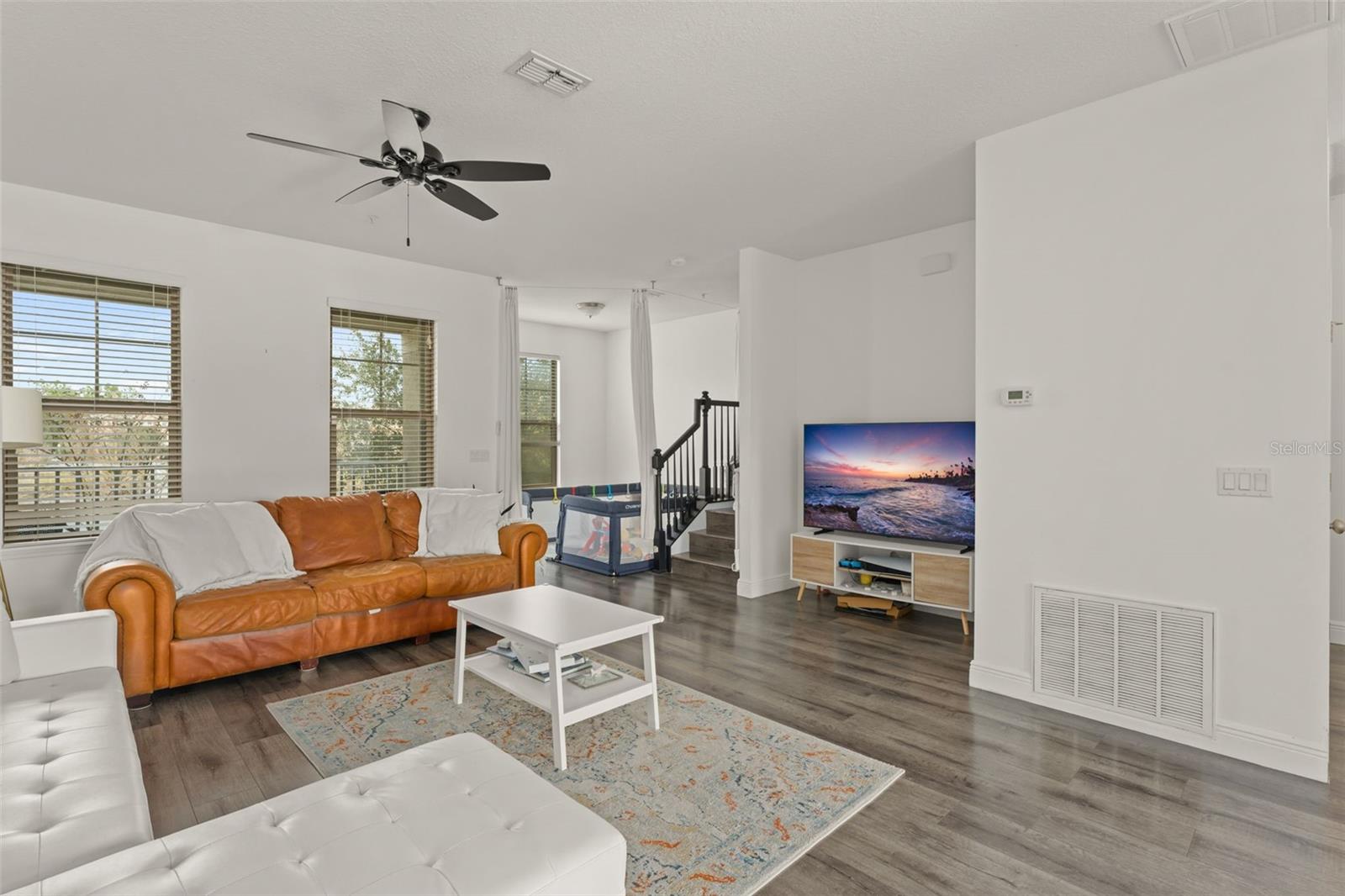 Image 8 of 42 For 10814 Sunset Ridge Lane