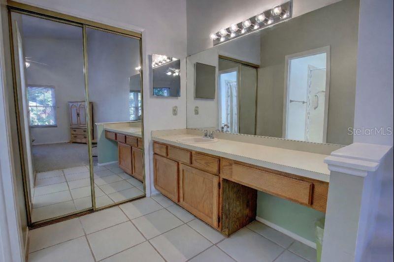 Image 11 of 23 For 971 Malden Court