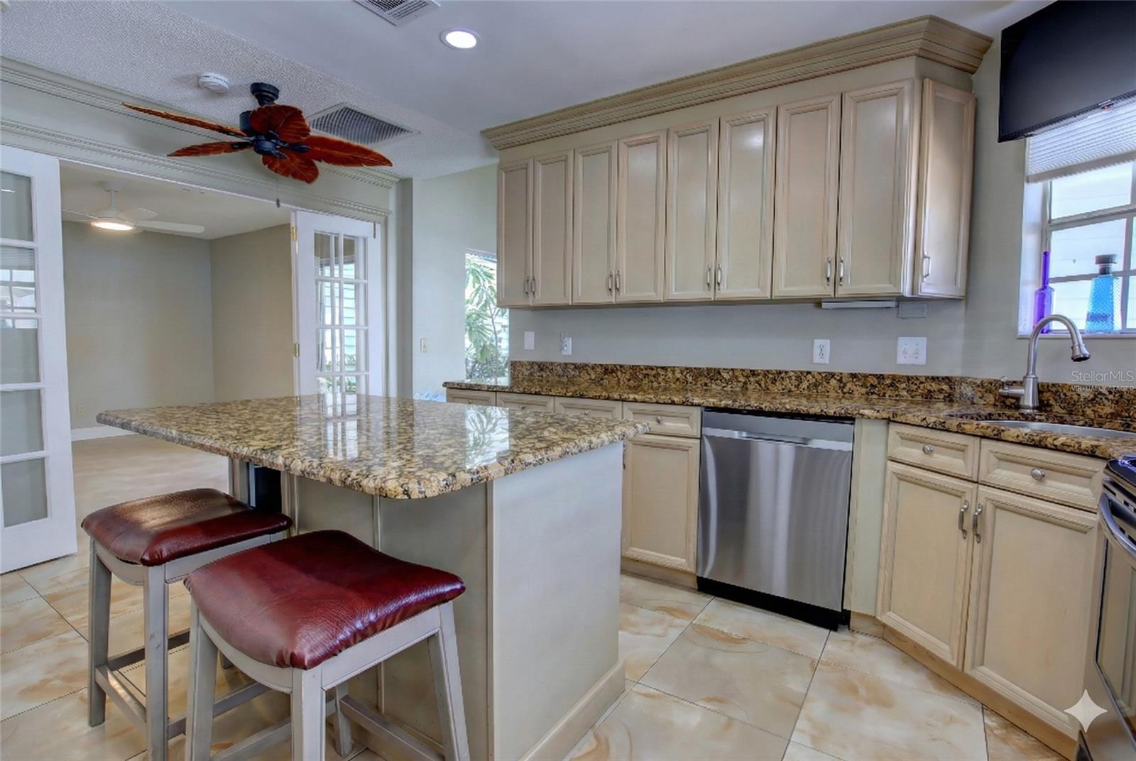 Image 7 of 23 For 971 Malden Court