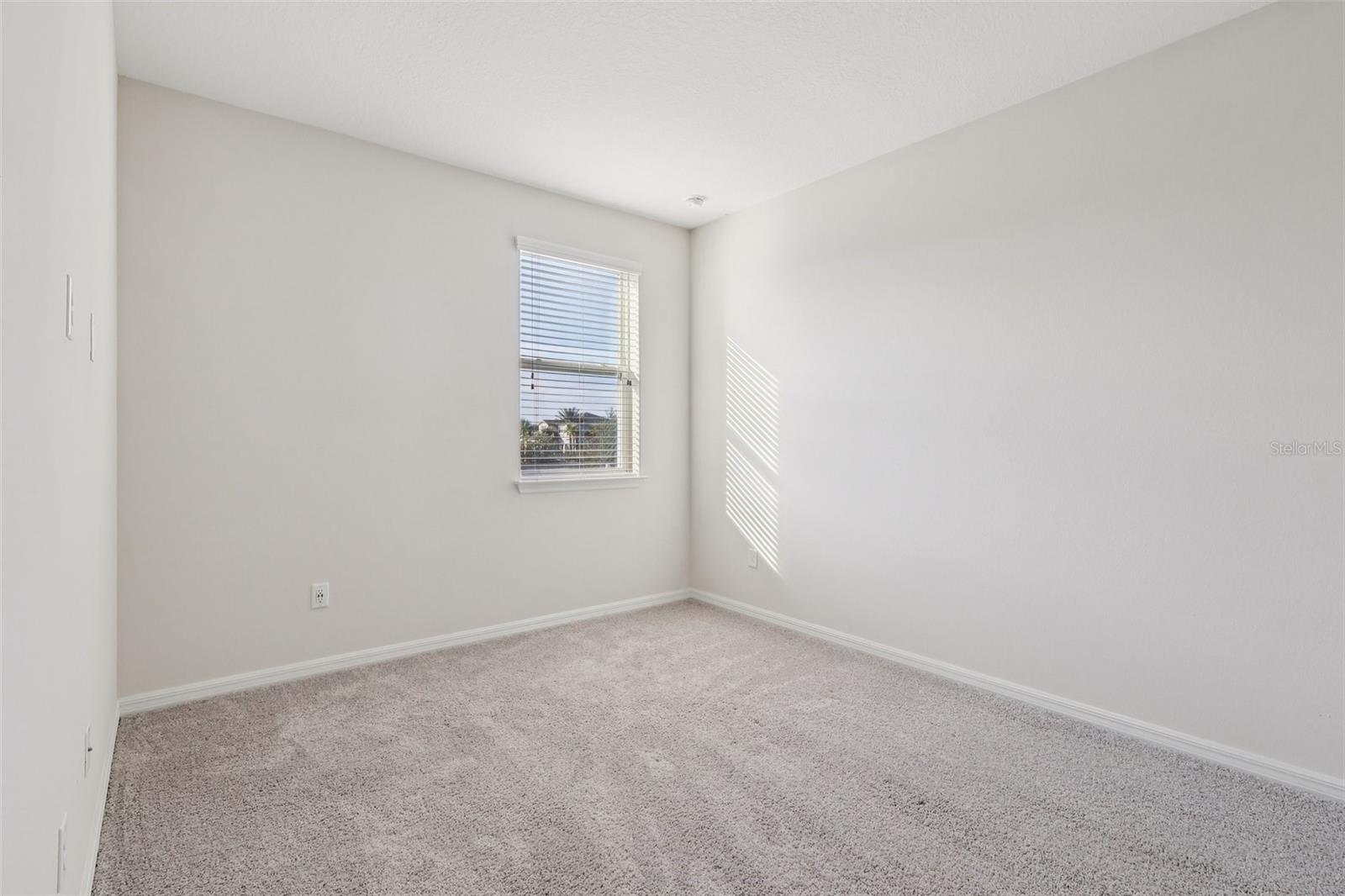 Image 30 of 63 For 1533 Nassau Point Trail