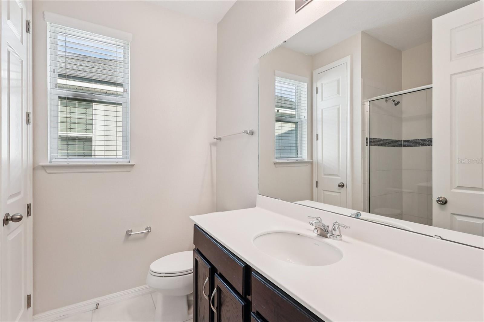 Image 33 of 63 For 1533 Nassau Point Trail