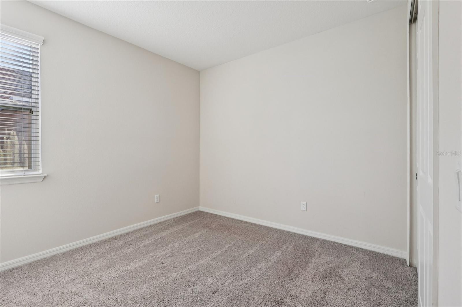 Image 37 of 63 For 1533 Nassau Point Trail