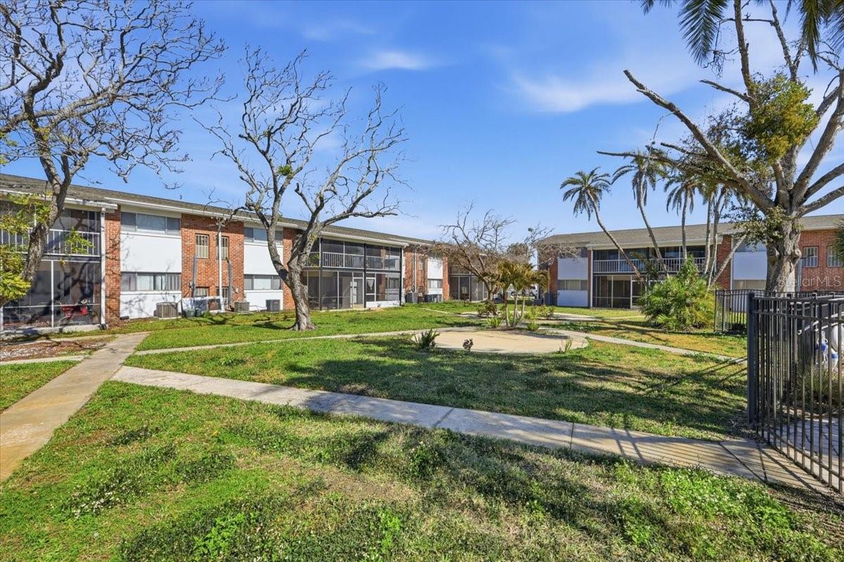 Image 23 of 25 For 805 Lancaster Road H109