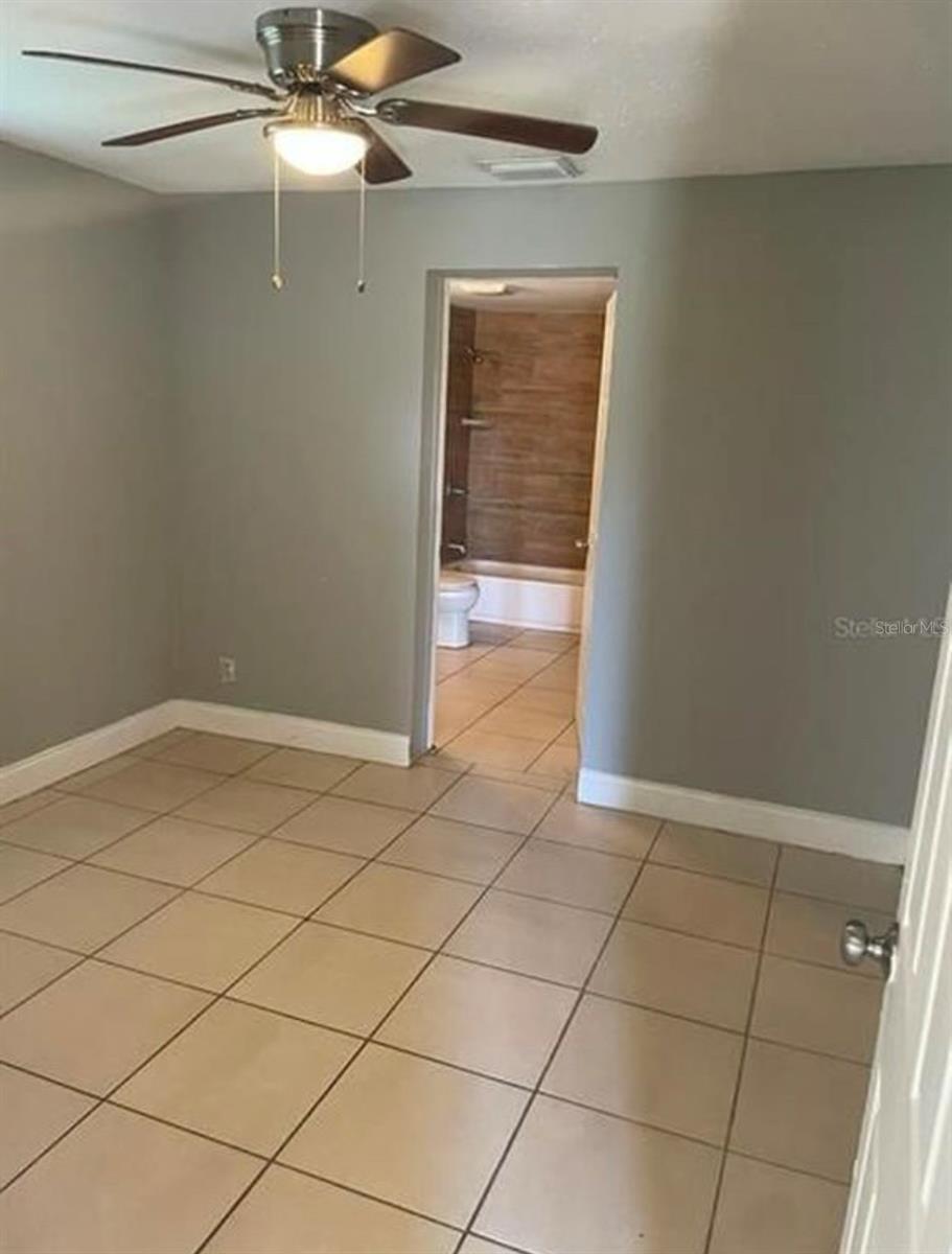 Image 8 of 15 For 701 23rd Street