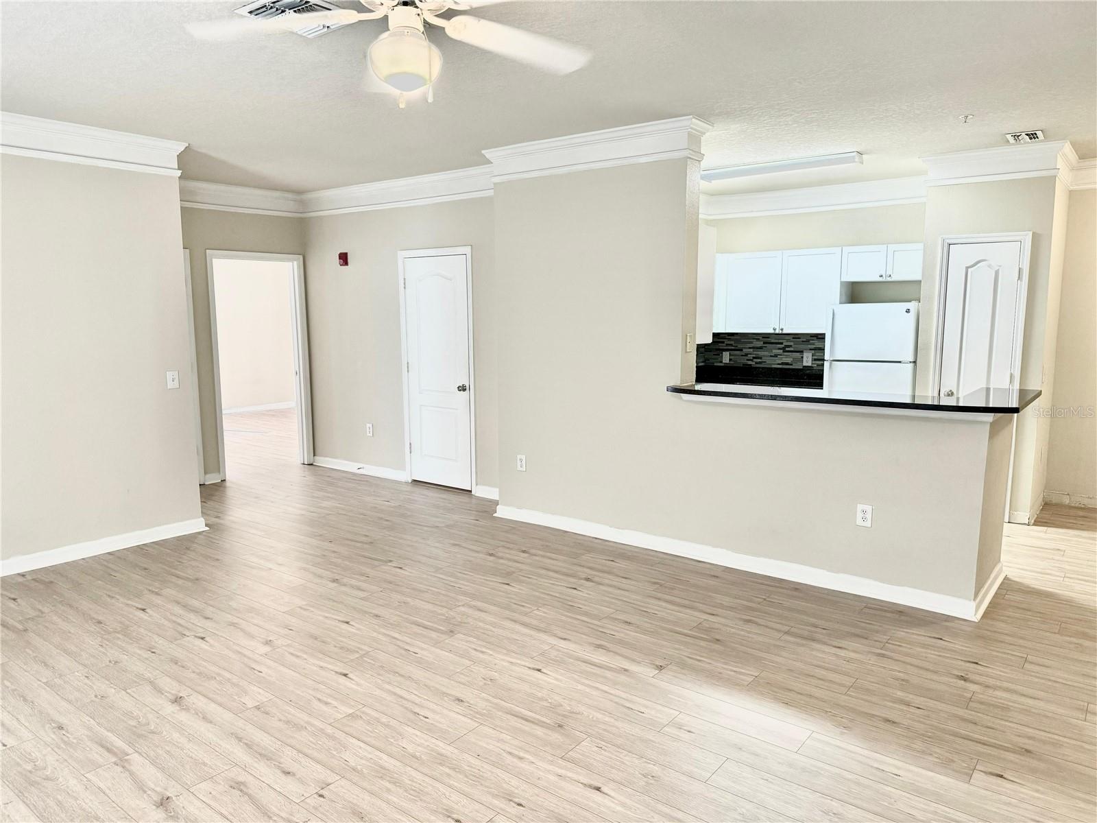 Image 9 of 21 For 8842 Villa View Circle 3