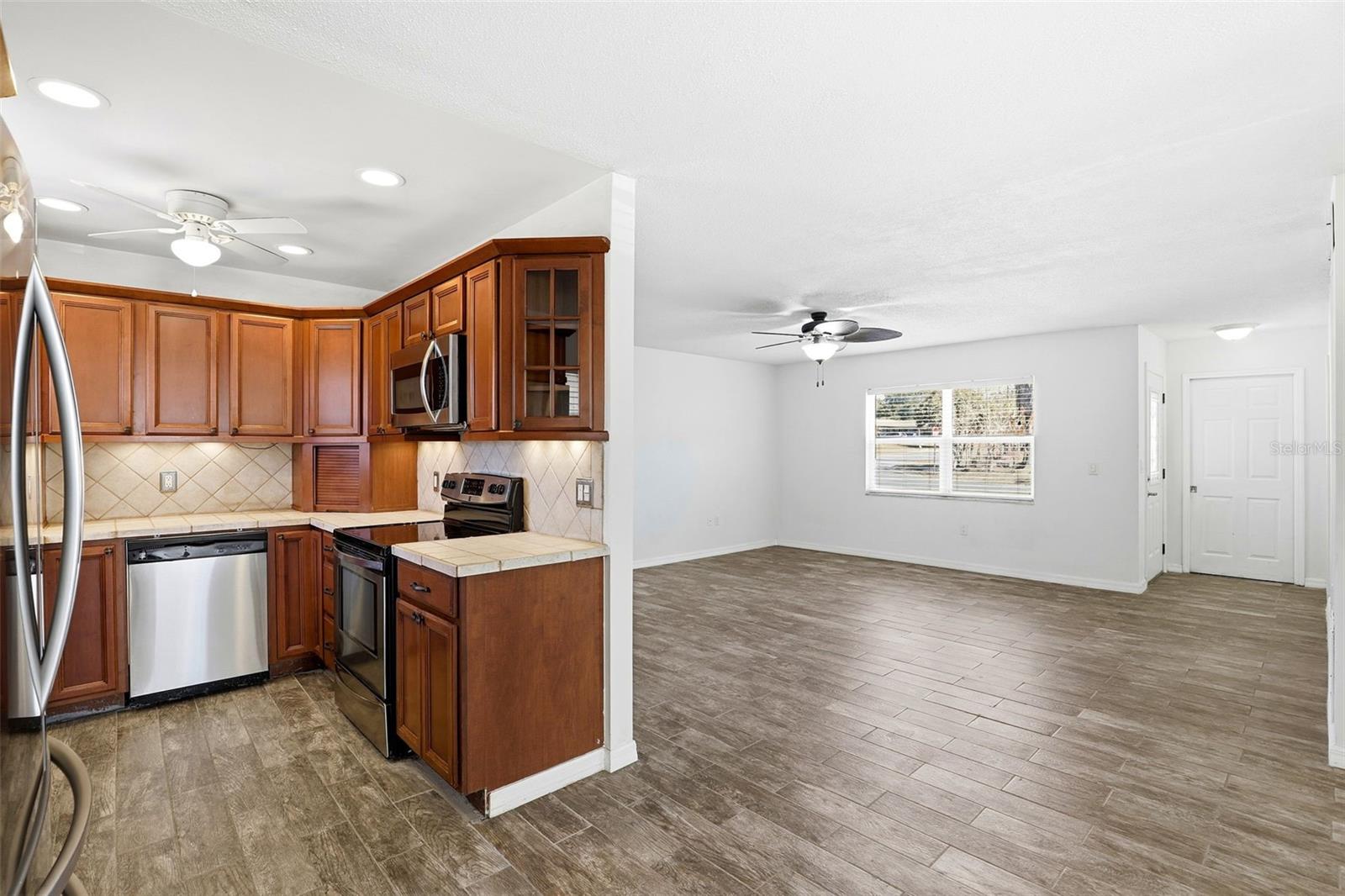 Image 12 of 36 For 8840 Ava Lake Drive