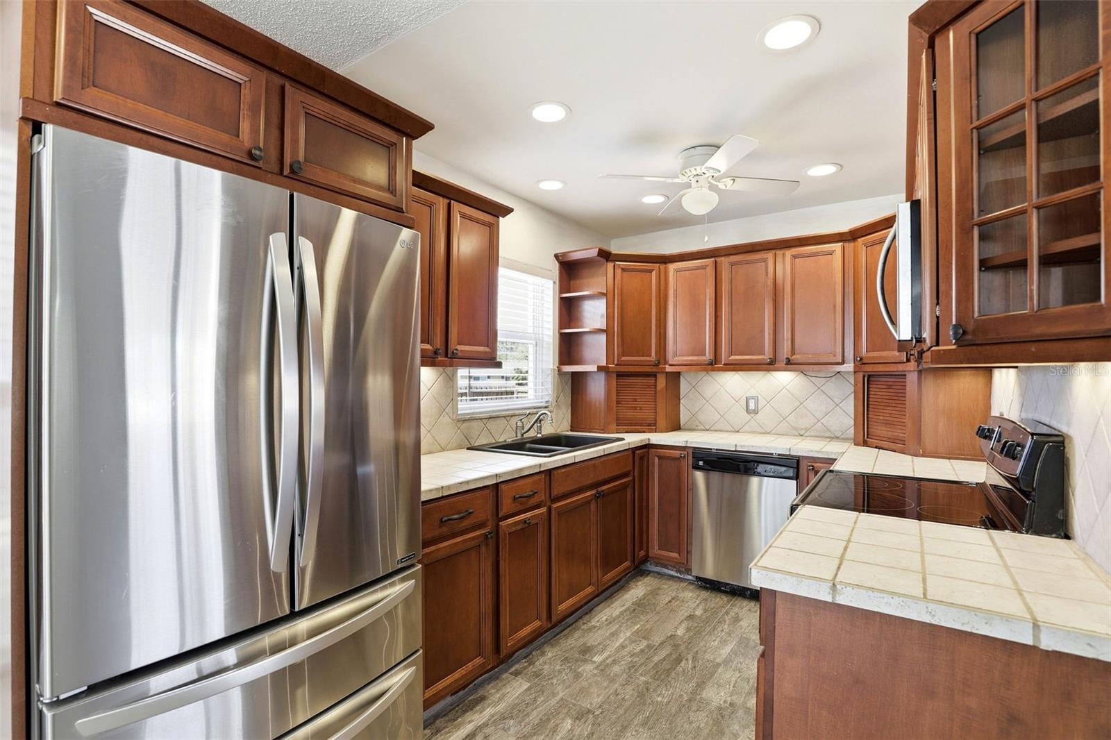 Image 13 of 36 For 8840 Ava Lake Drive