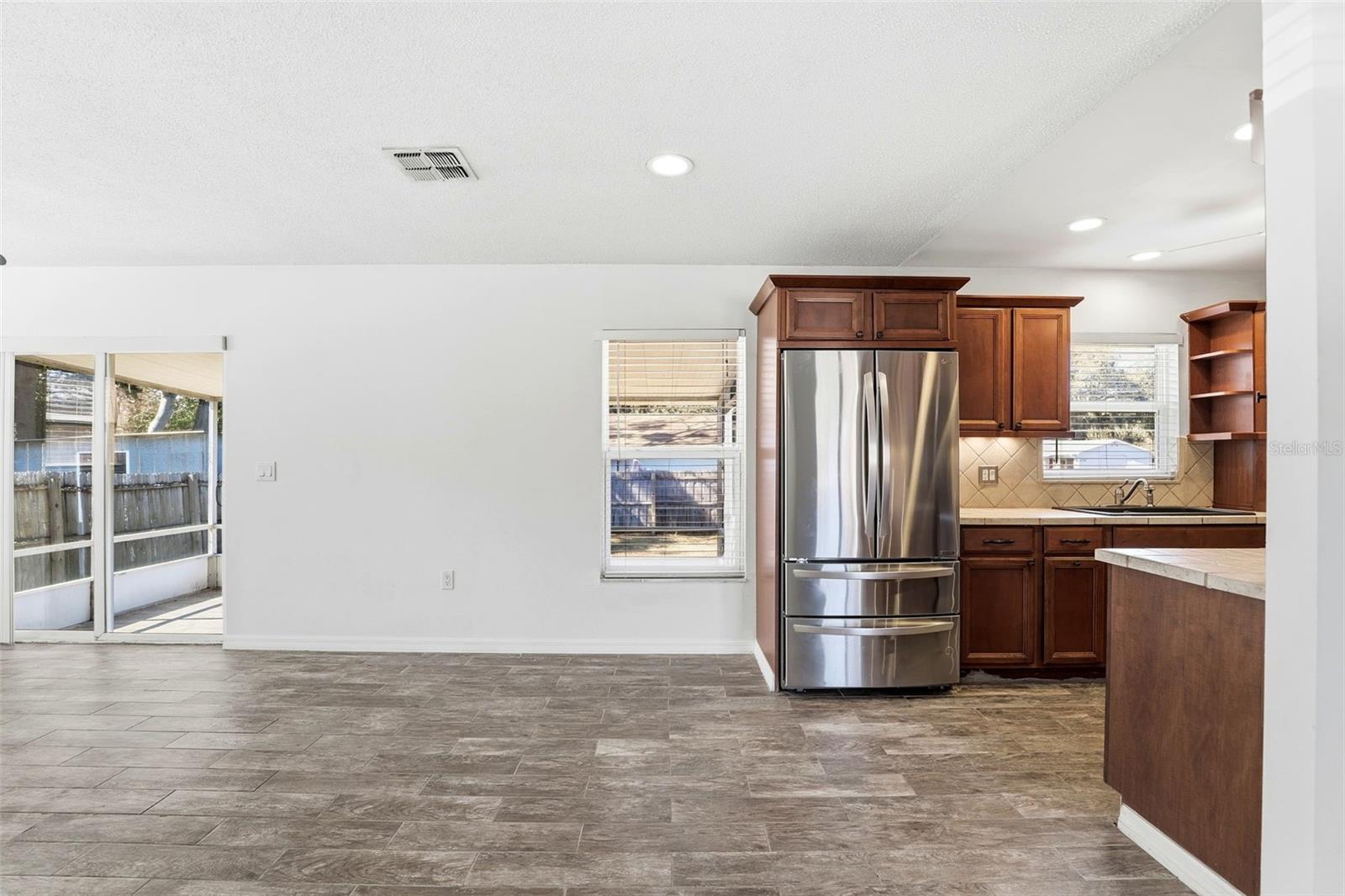 Image 9 of 36 For 8840 Ava Lake Drive