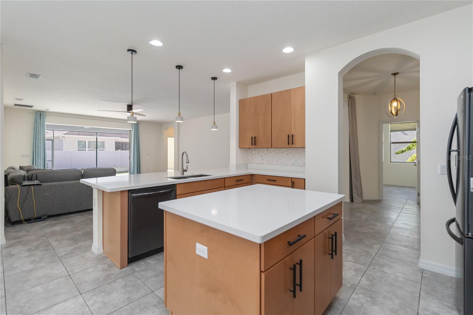 Image 12 of 47 For 2354 Pearl Cider Street