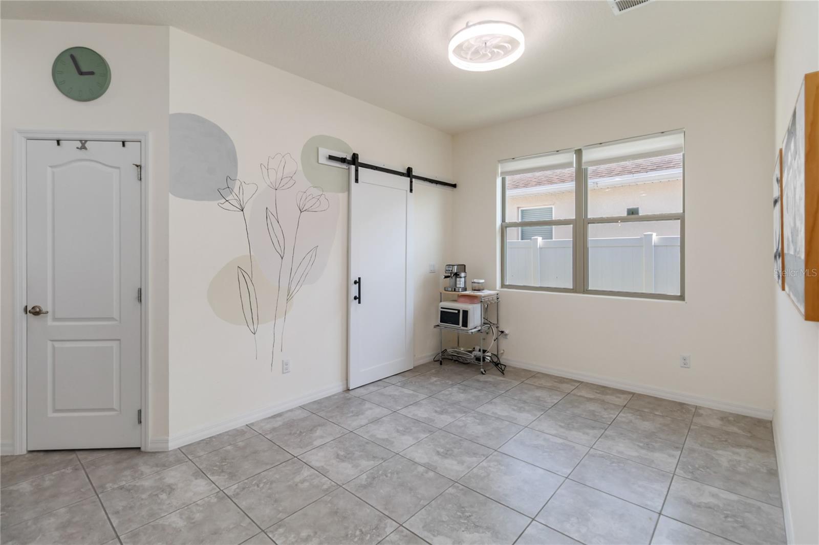 Image 17 of 47 For 2354 Pearl Cider Street