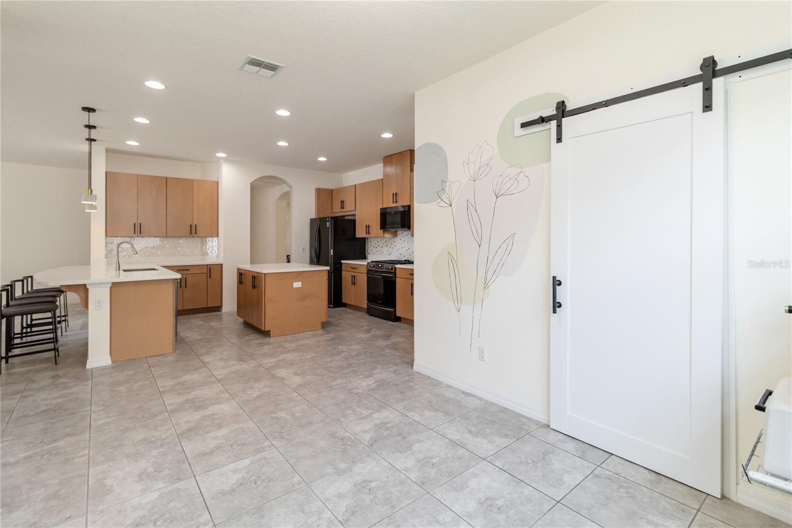 Image 18 of 47 For 2354 Pearl Cider Street