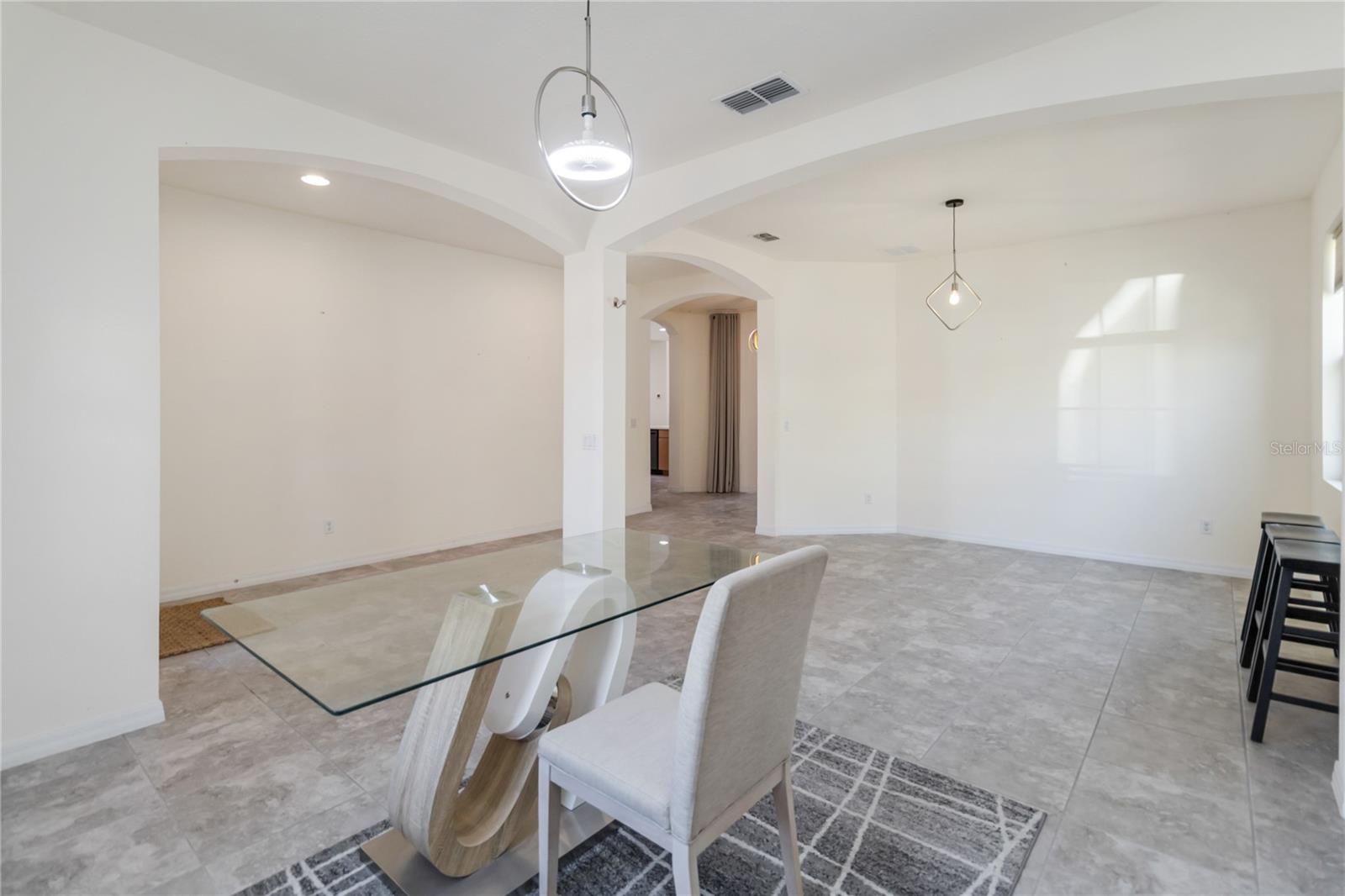 Image 22 of 47 For 2354 Pearl Cider Street