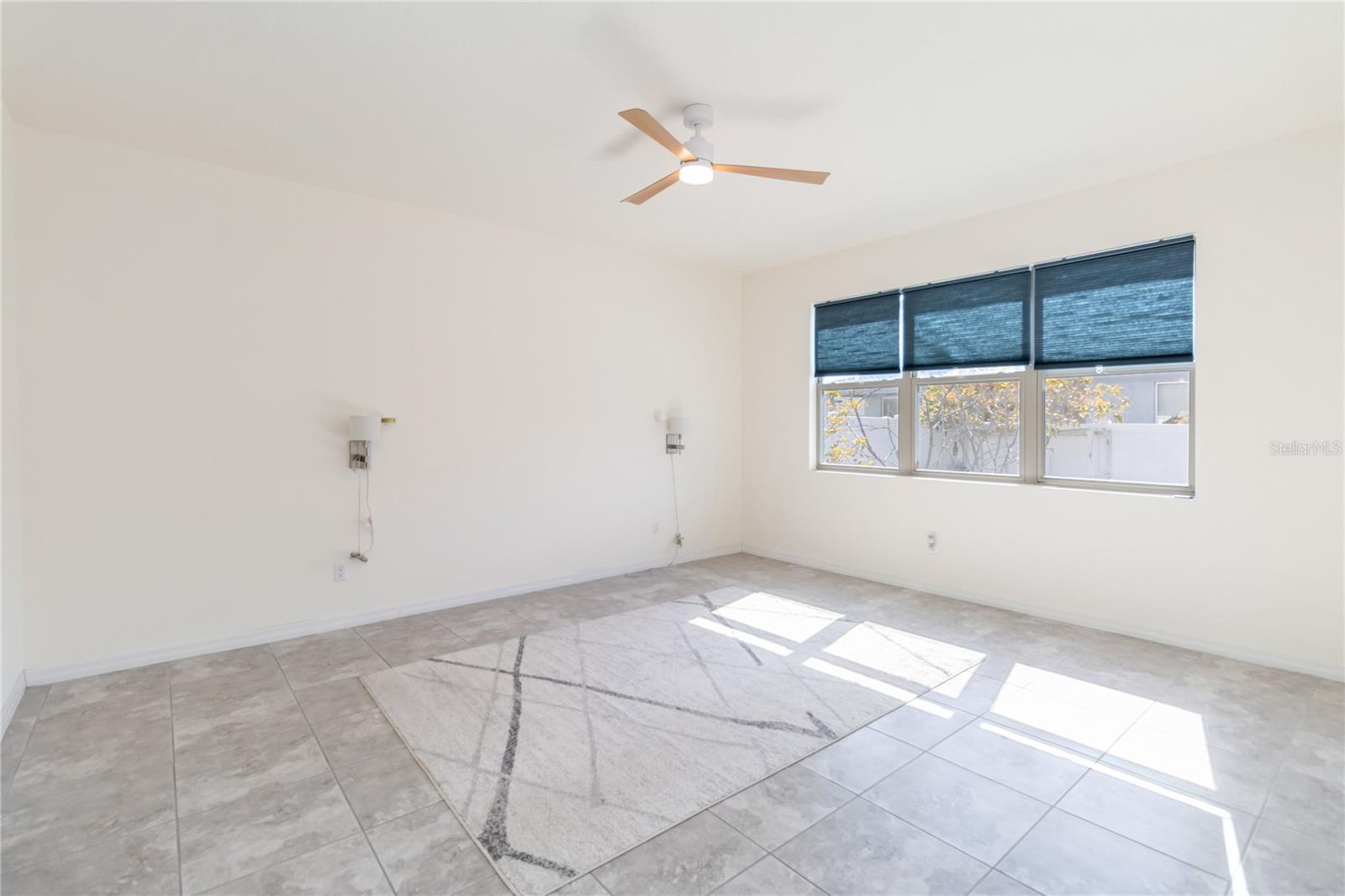 Image 24 of 47 For 2354 Pearl Cider Street