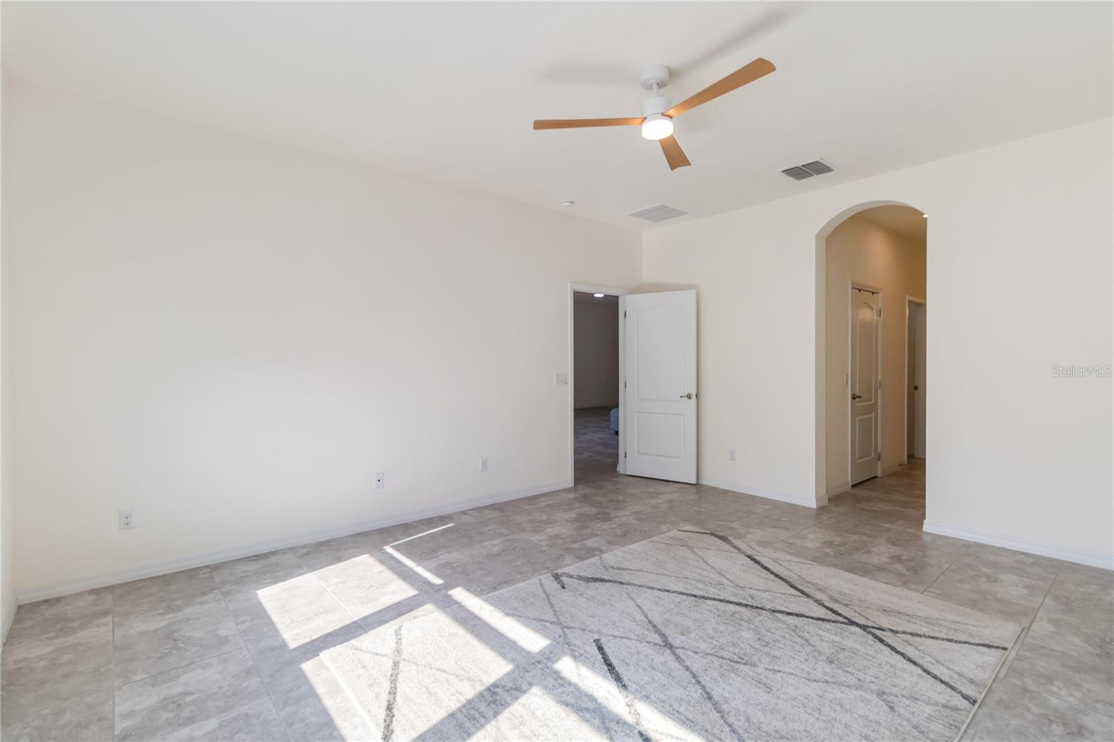 Image 26 of 47 For 2354 Pearl Cider Street