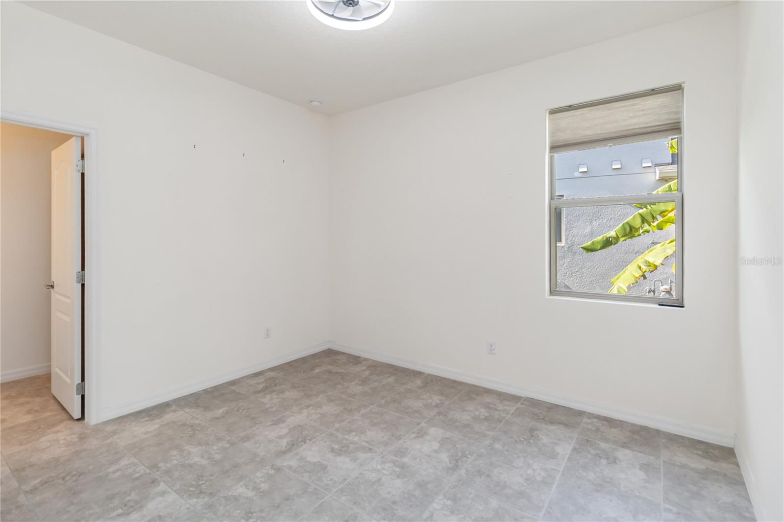 Image 28 of 47 For 2354 Pearl Cider Street