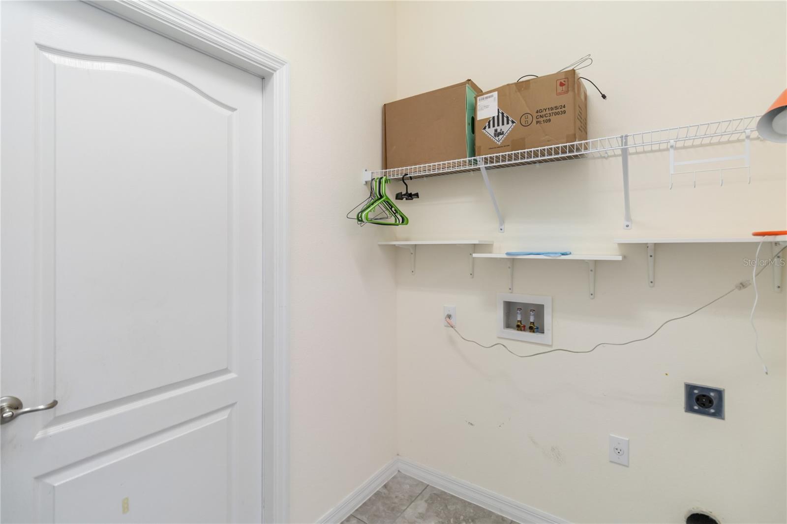 Image 38 of 47 For 2354 Pearl Cider Street