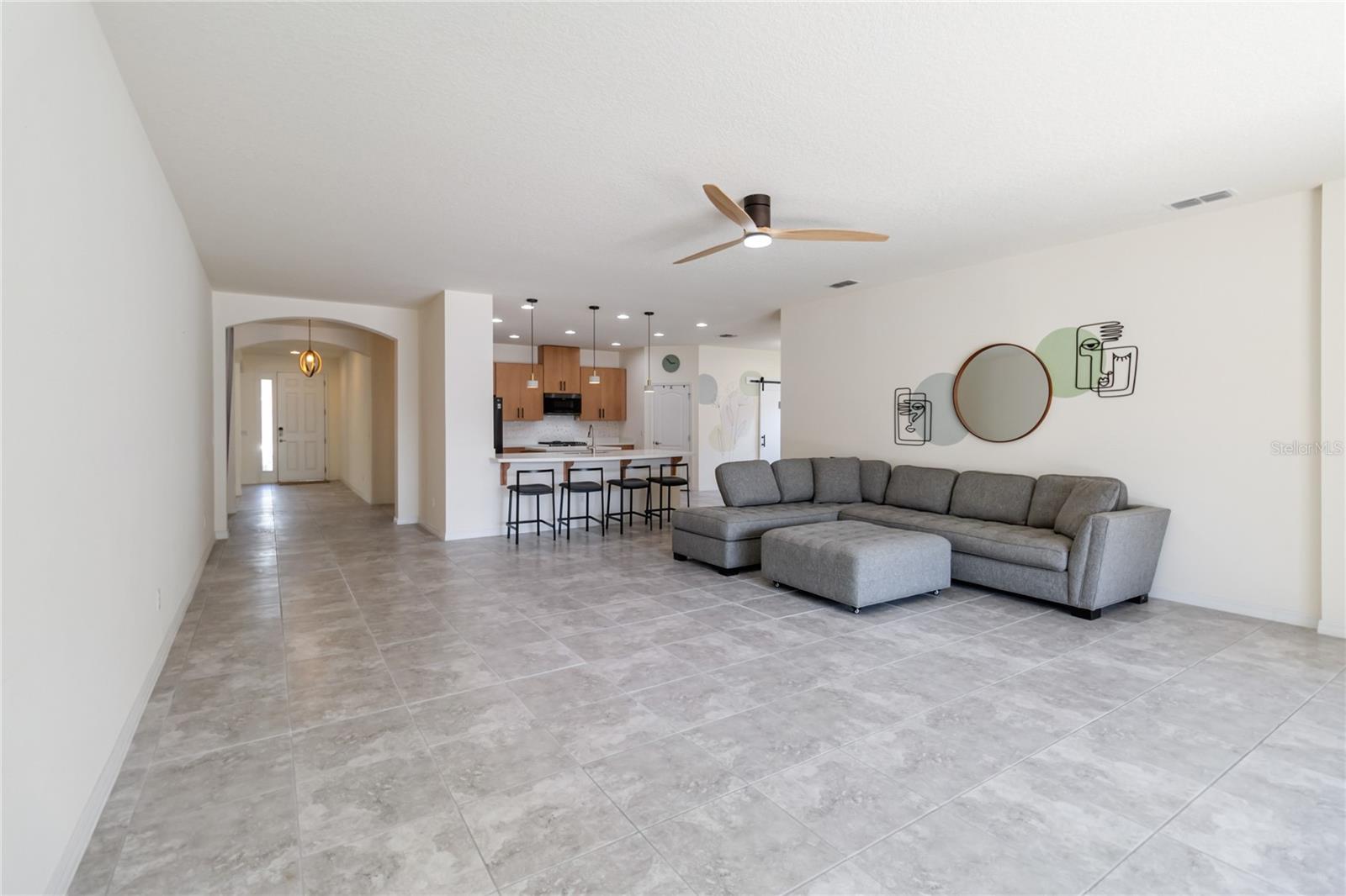 Image 8 of 47 For 2354 Pearl Cider Street