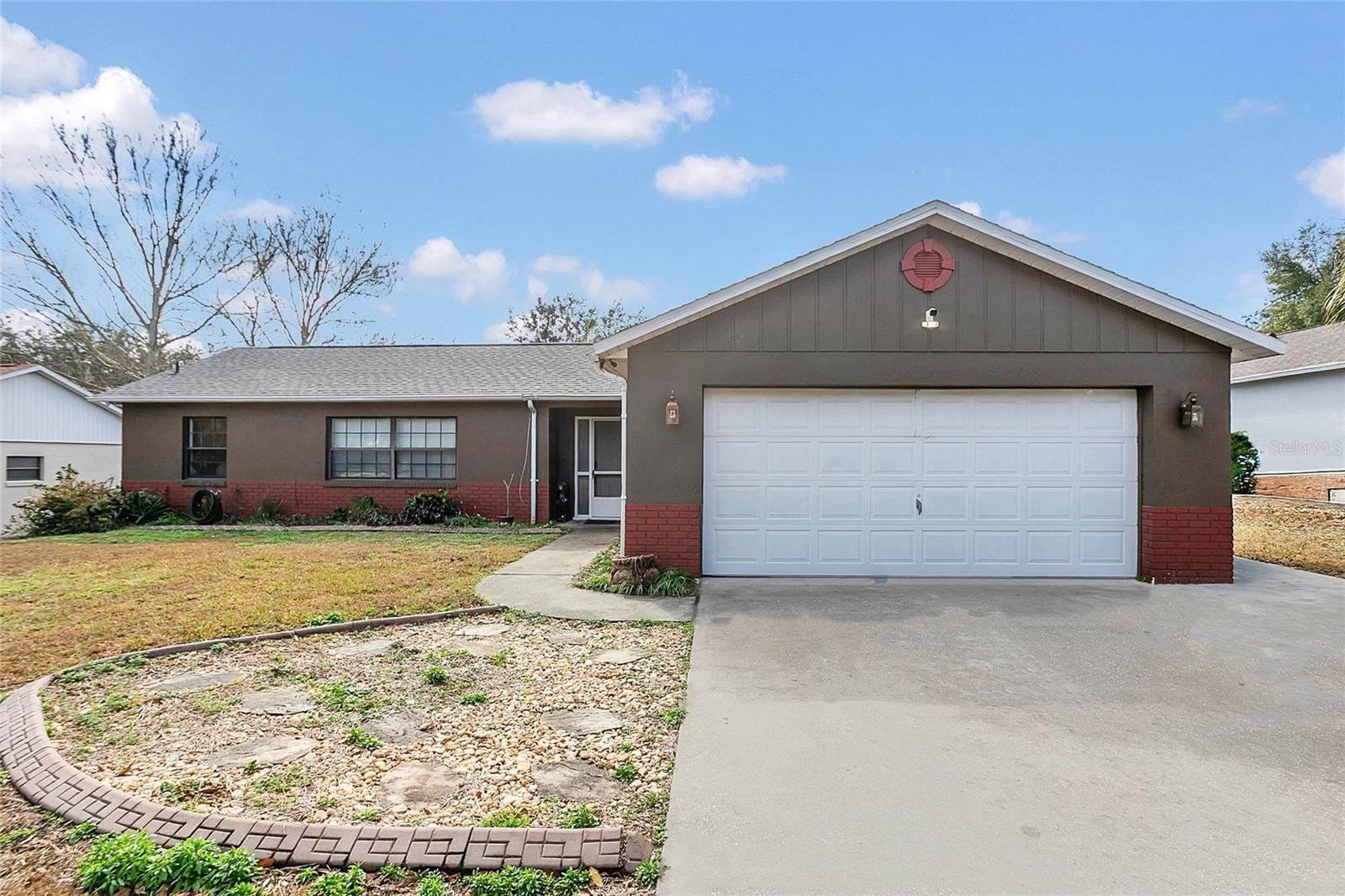 Details for 10400 Summit Square Drive, LEESBURG, FL 34788