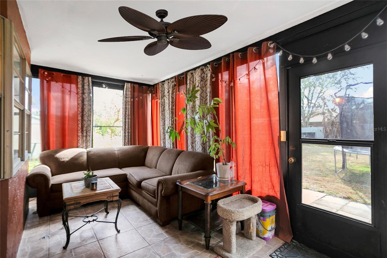 Image 19 of 30 For 10400 Summit Square Drive