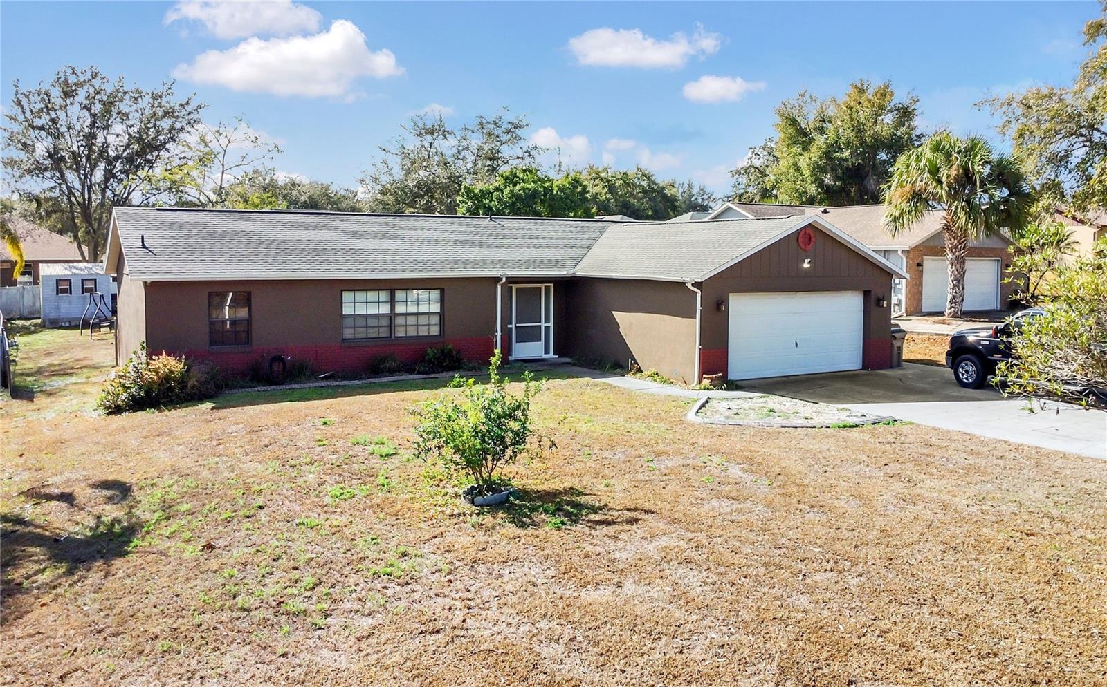 Image 25 of 30 For 10400 Summit Square Drive