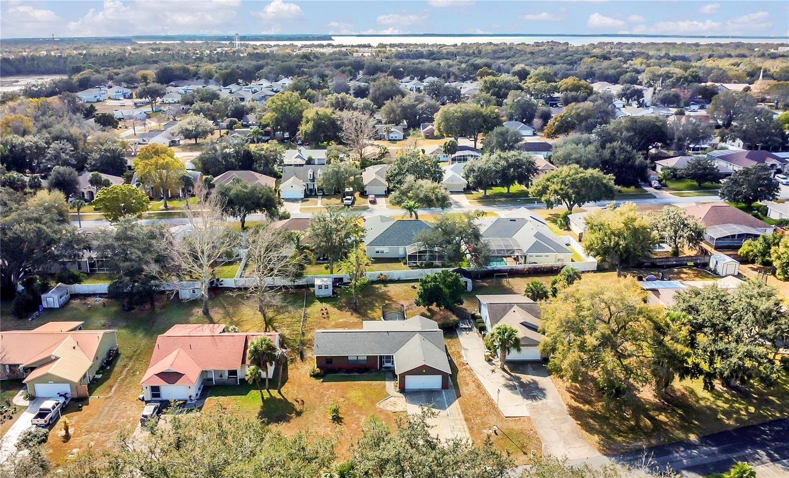 Image 26 of 30 For 10400 Summit Square Drive