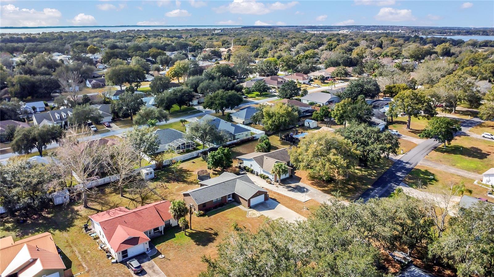 Image 27 of 30 For 10400 Summit Square Drive