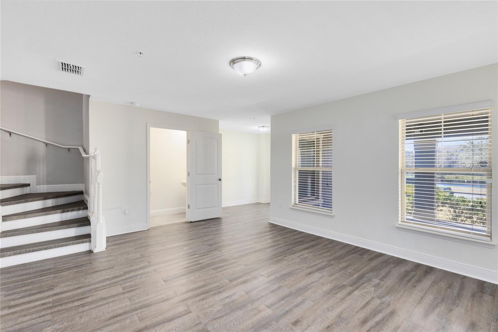 Image 2 of 33 For 10033 Town Lake Dr