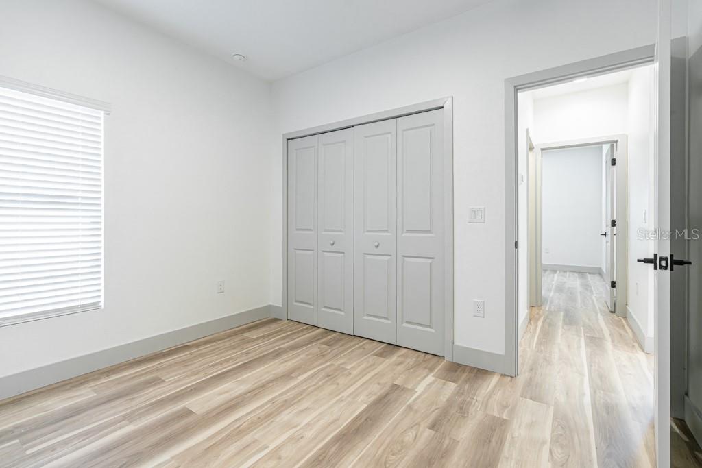 Image 20 of 30 For 44 12th Street