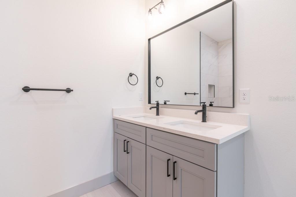 Image 26 of 30 For 44 12th Street