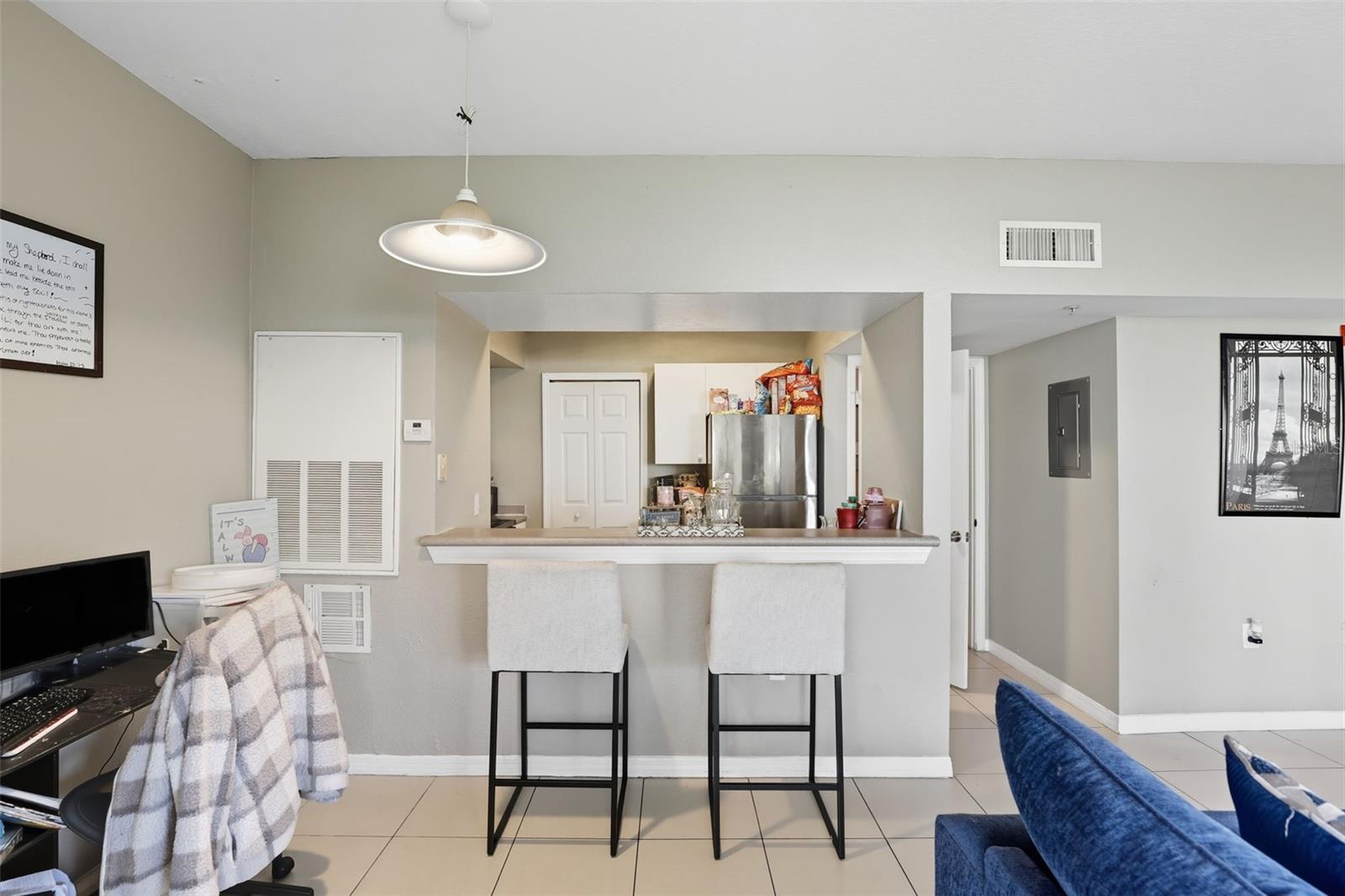 Image 10 of 26 For 5132 City Street 317